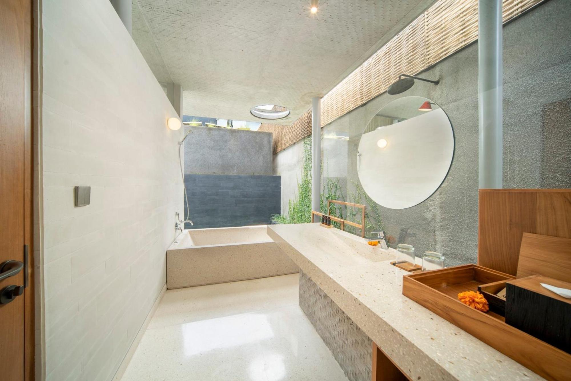 Atap By Ini Vie Hospitality Canggu (Bali)