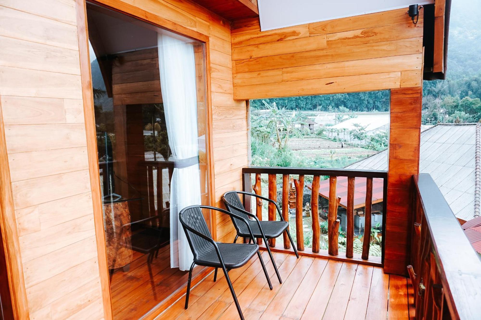 Hotel Pondanu Living
