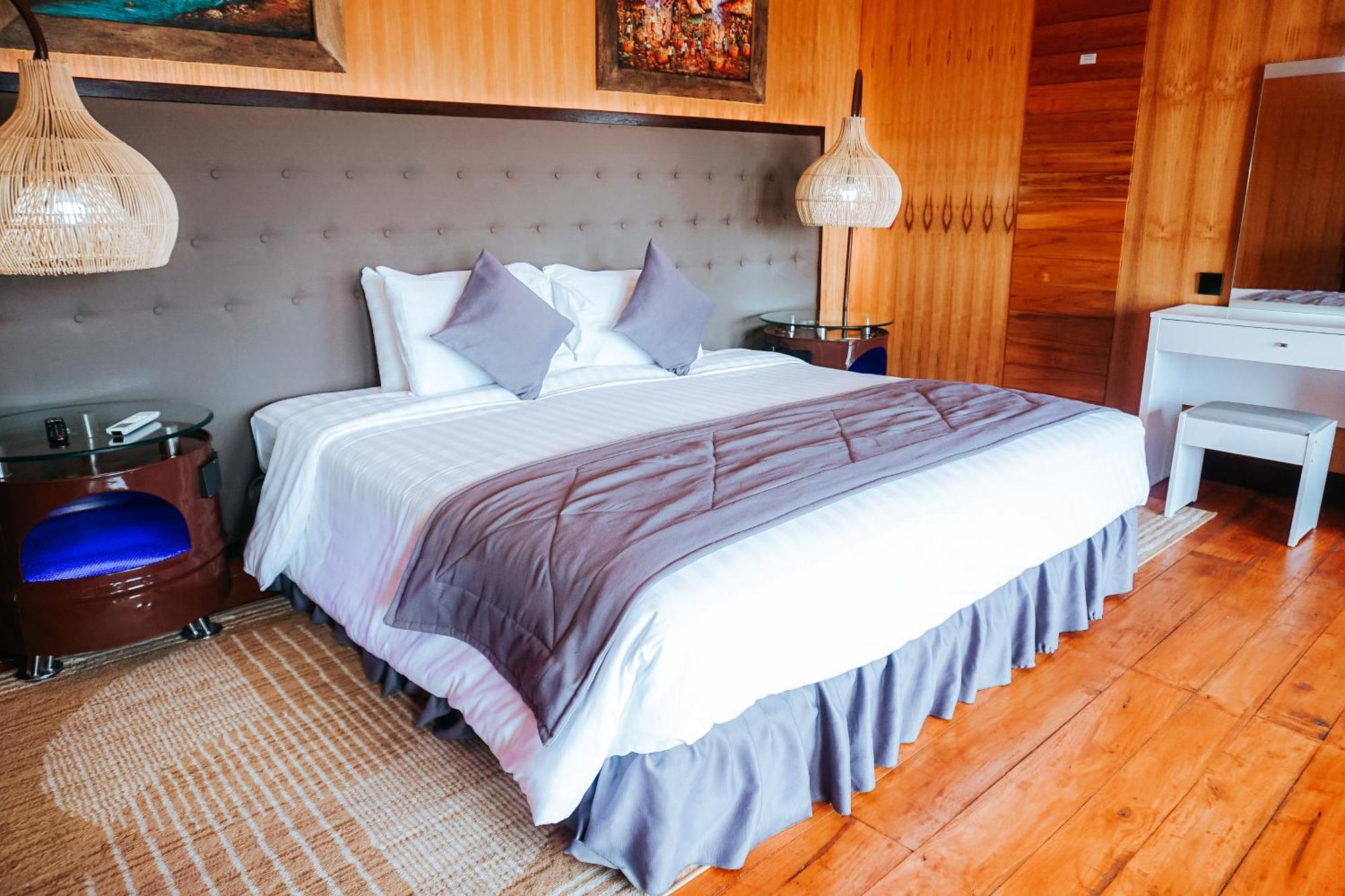 Hotel Pondanu Living *