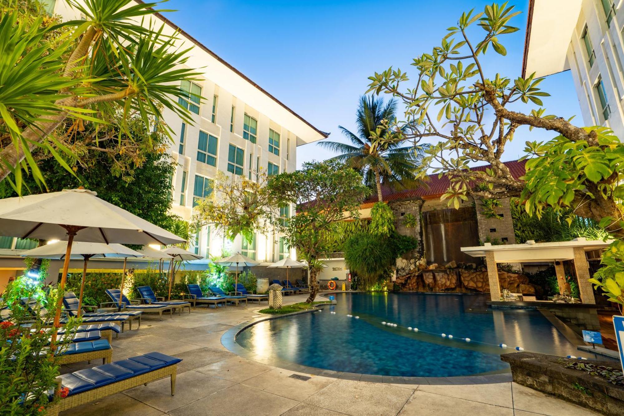 Hotel Bintang Kuta 4*