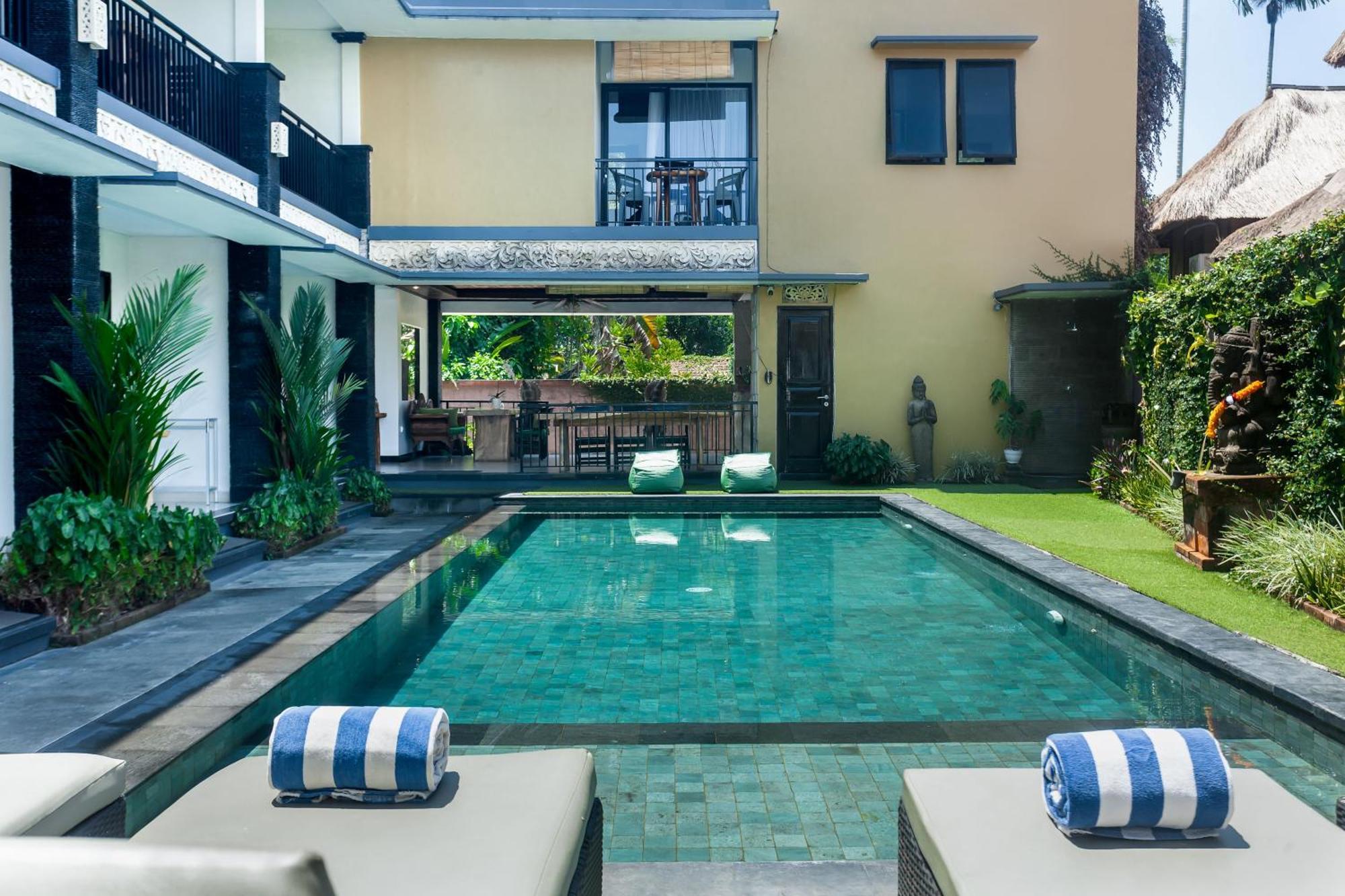 Guest house Kamandhani 3*