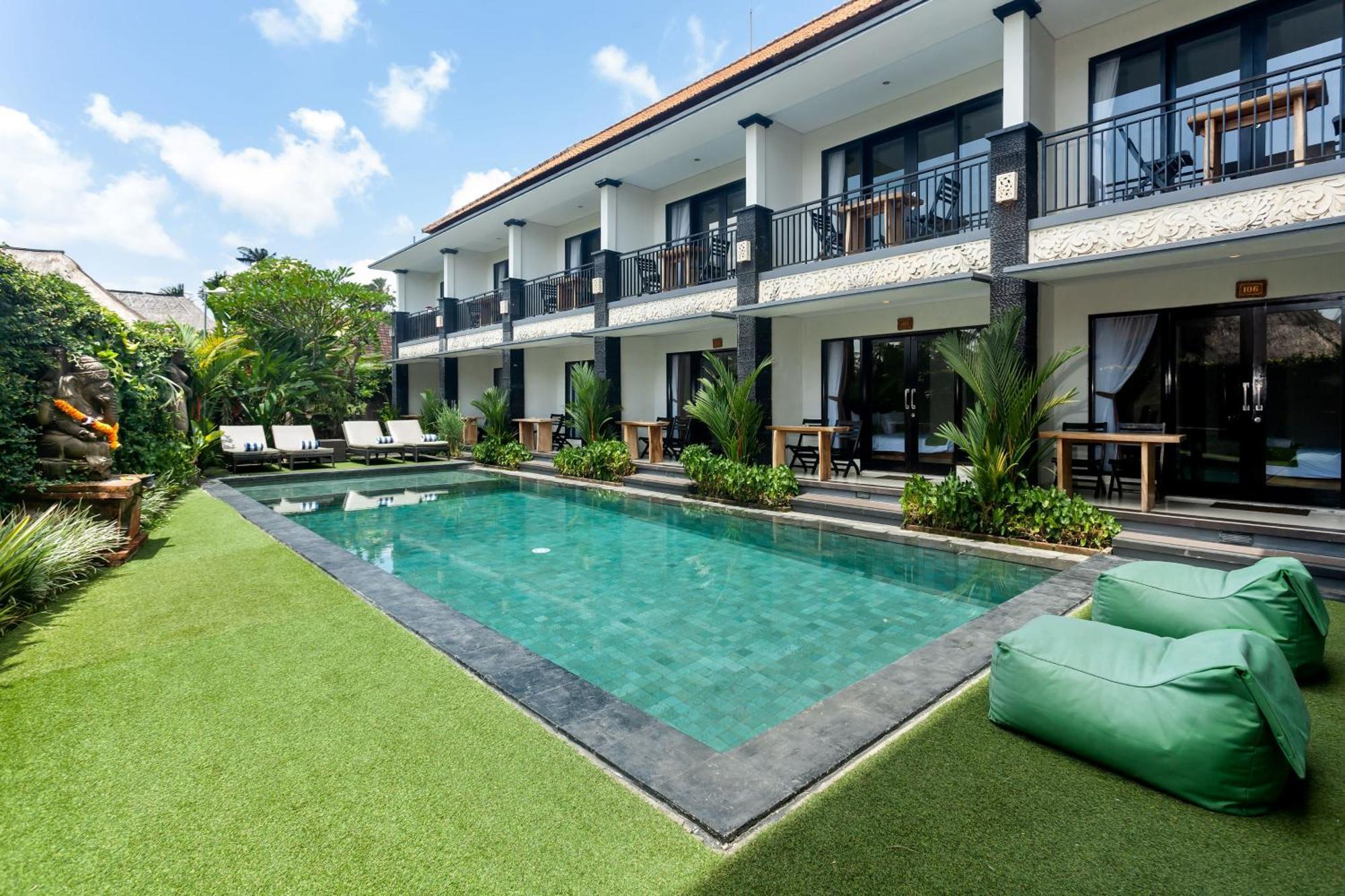 Kamandhani Guest house