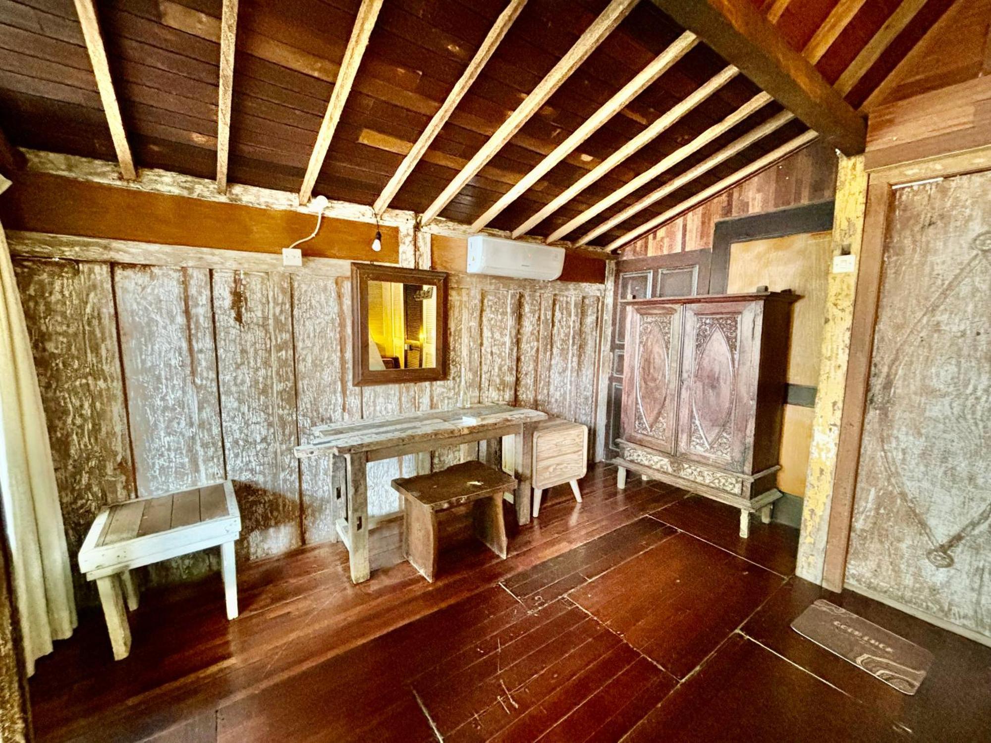 Classic Amed (Bali)