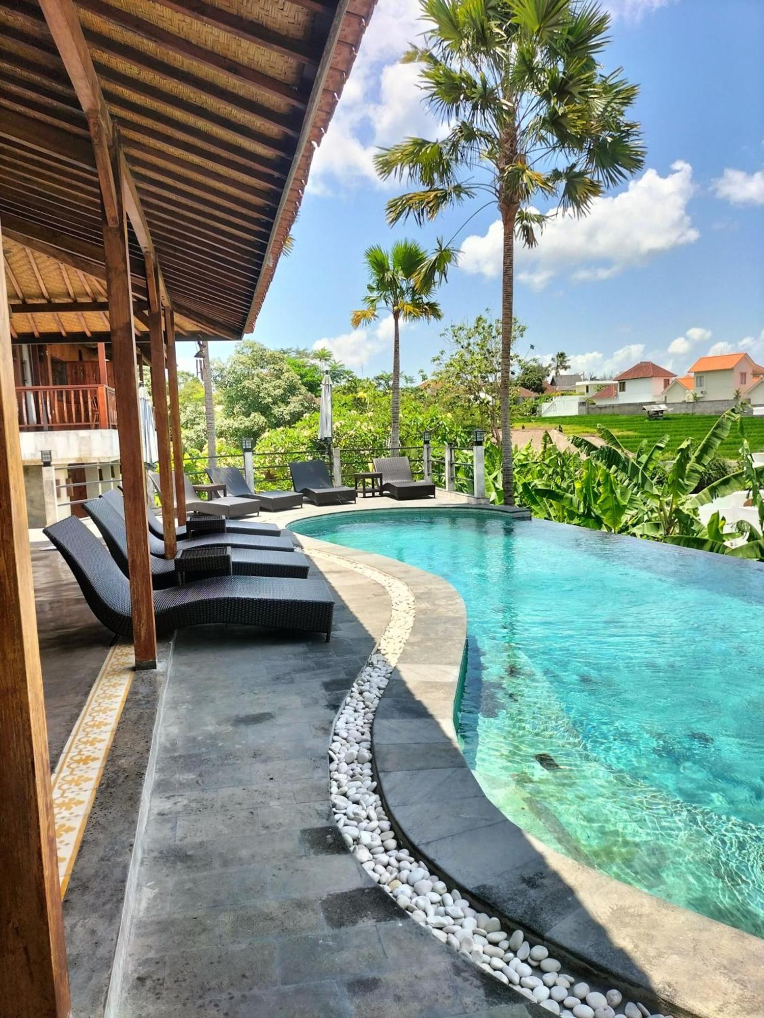 La Pan Nam Exotic And Bed & Breakfast *