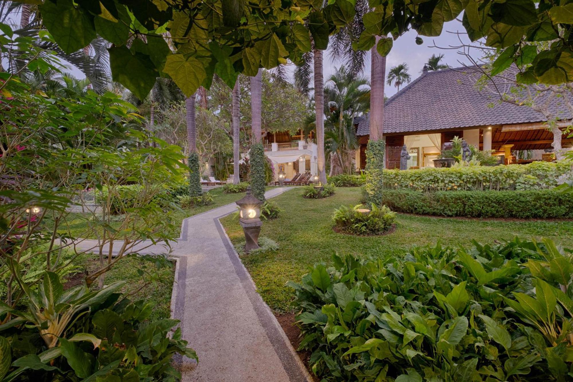 By Sanga Sanga Hospitality Saba