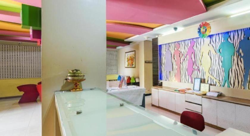 Hotel The Rivavi Legian (Bali)