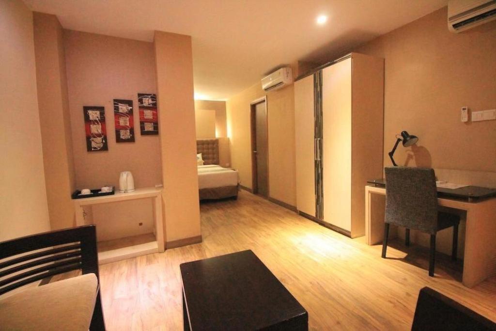 Hotel The Rivavi 3*