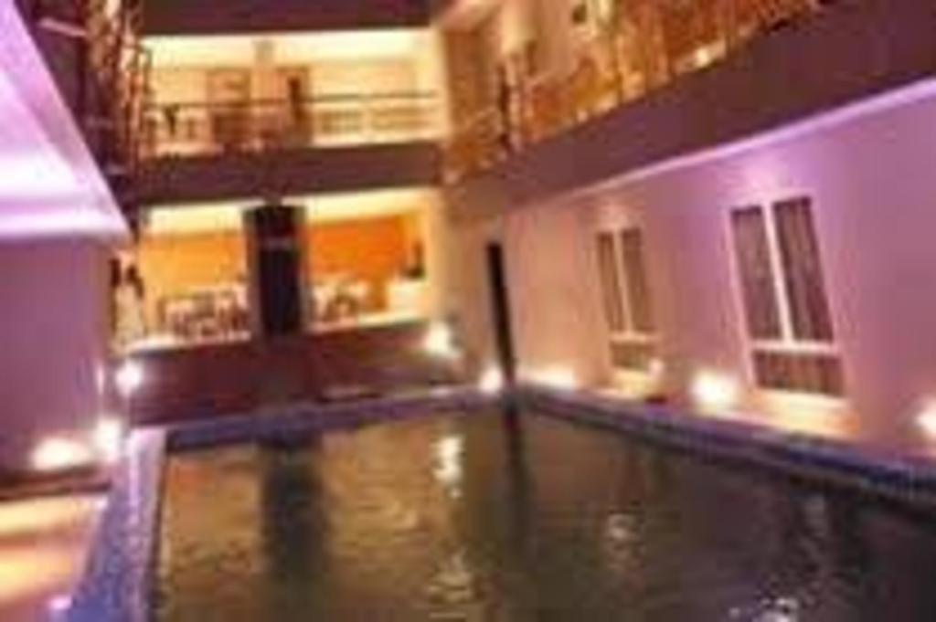 Hotel The Rivavi 3*