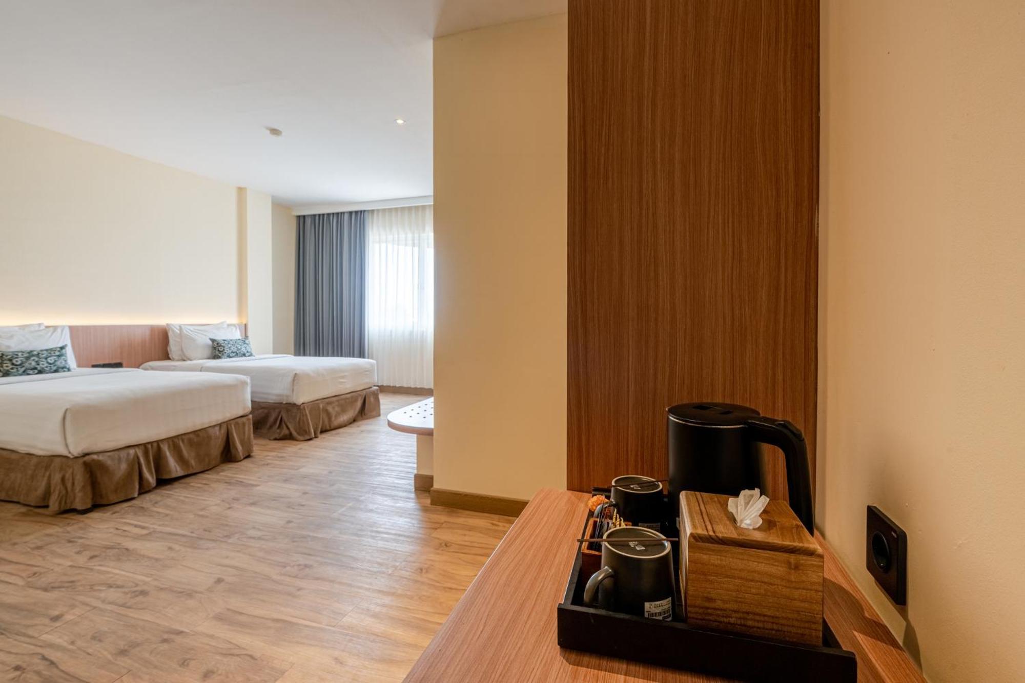 The Rivavi Legian (Bali)