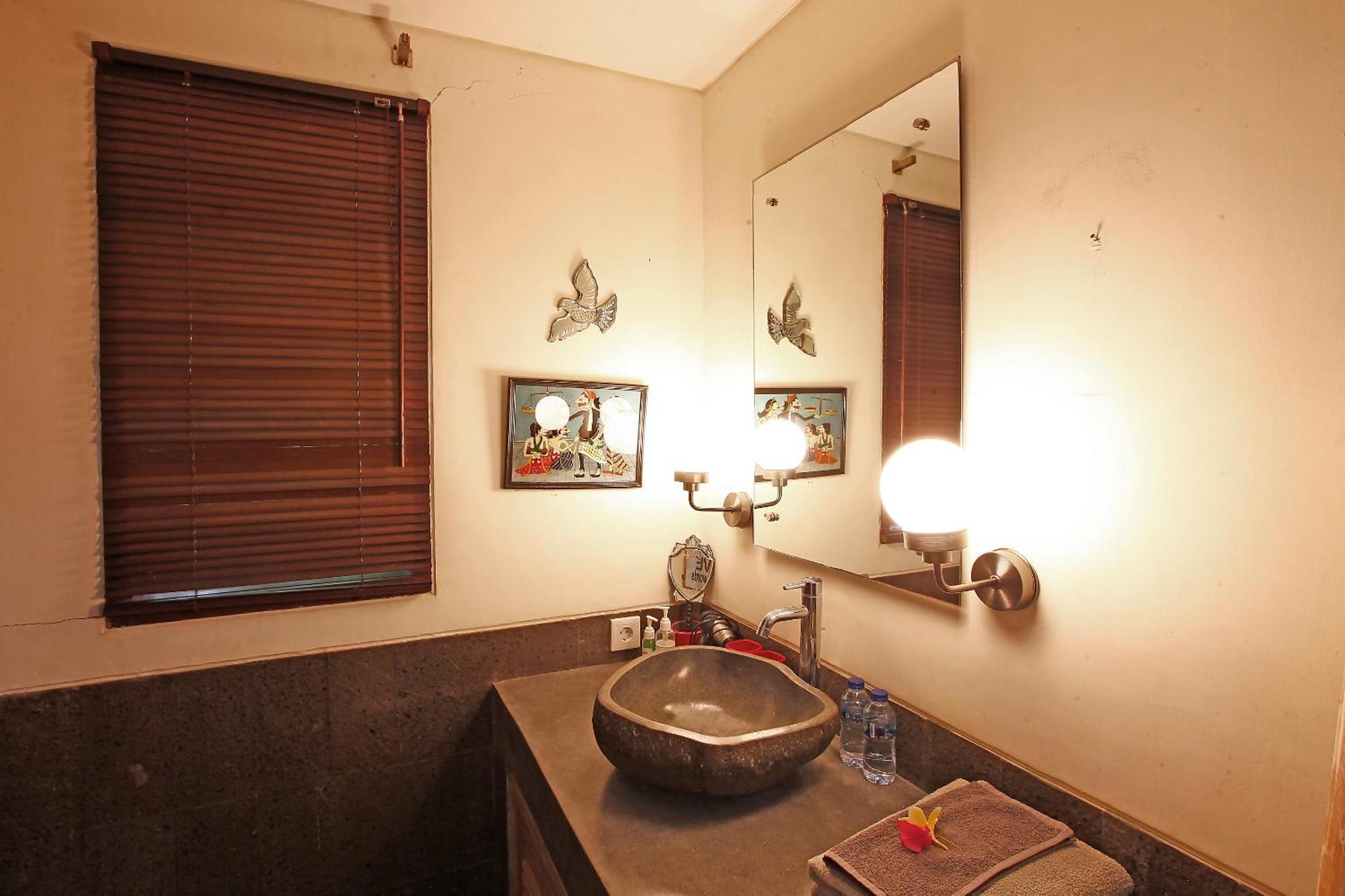 Santi Villa Seminyak (Bali)