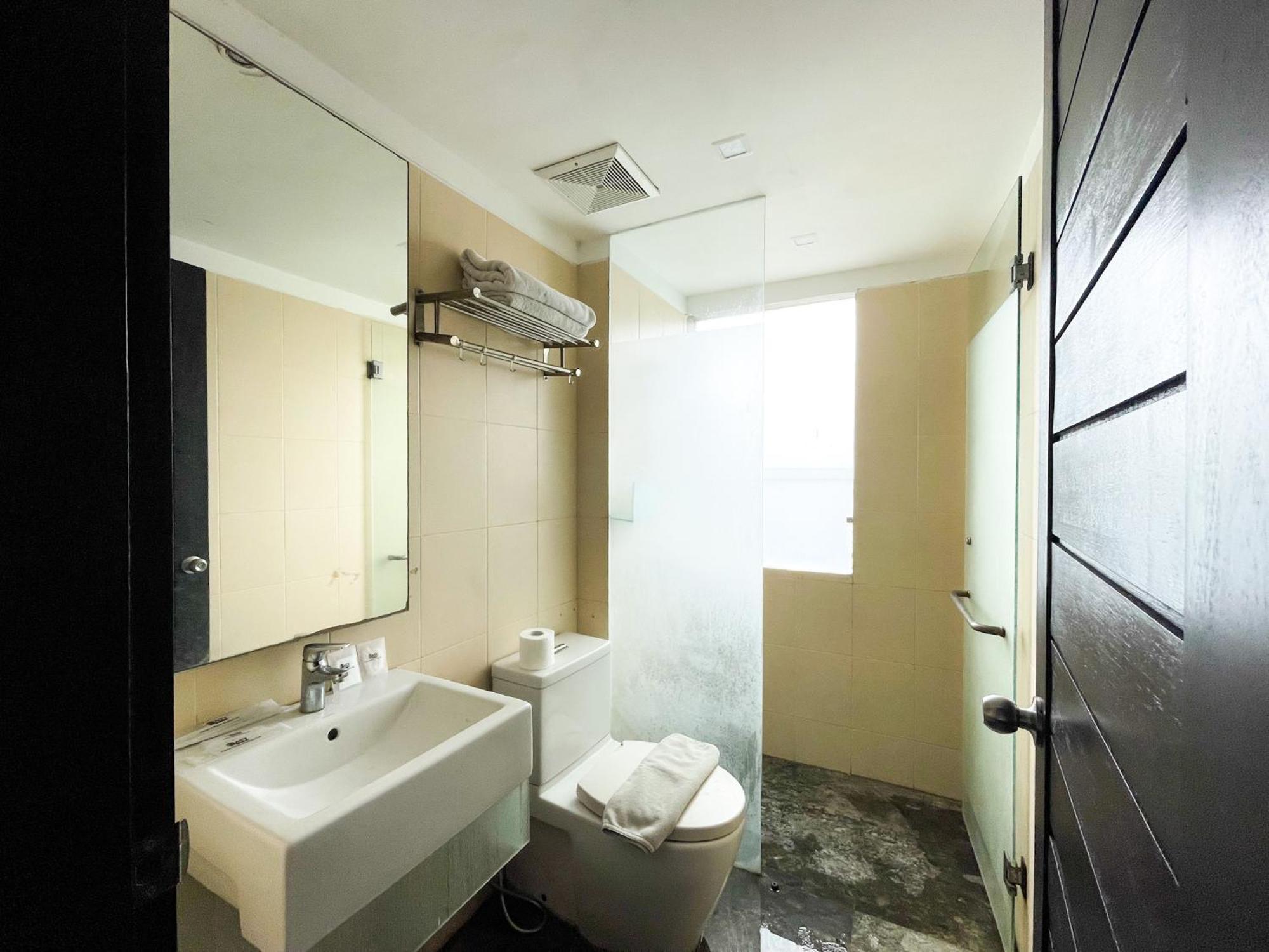 Hotel Ara Legian (Bali)