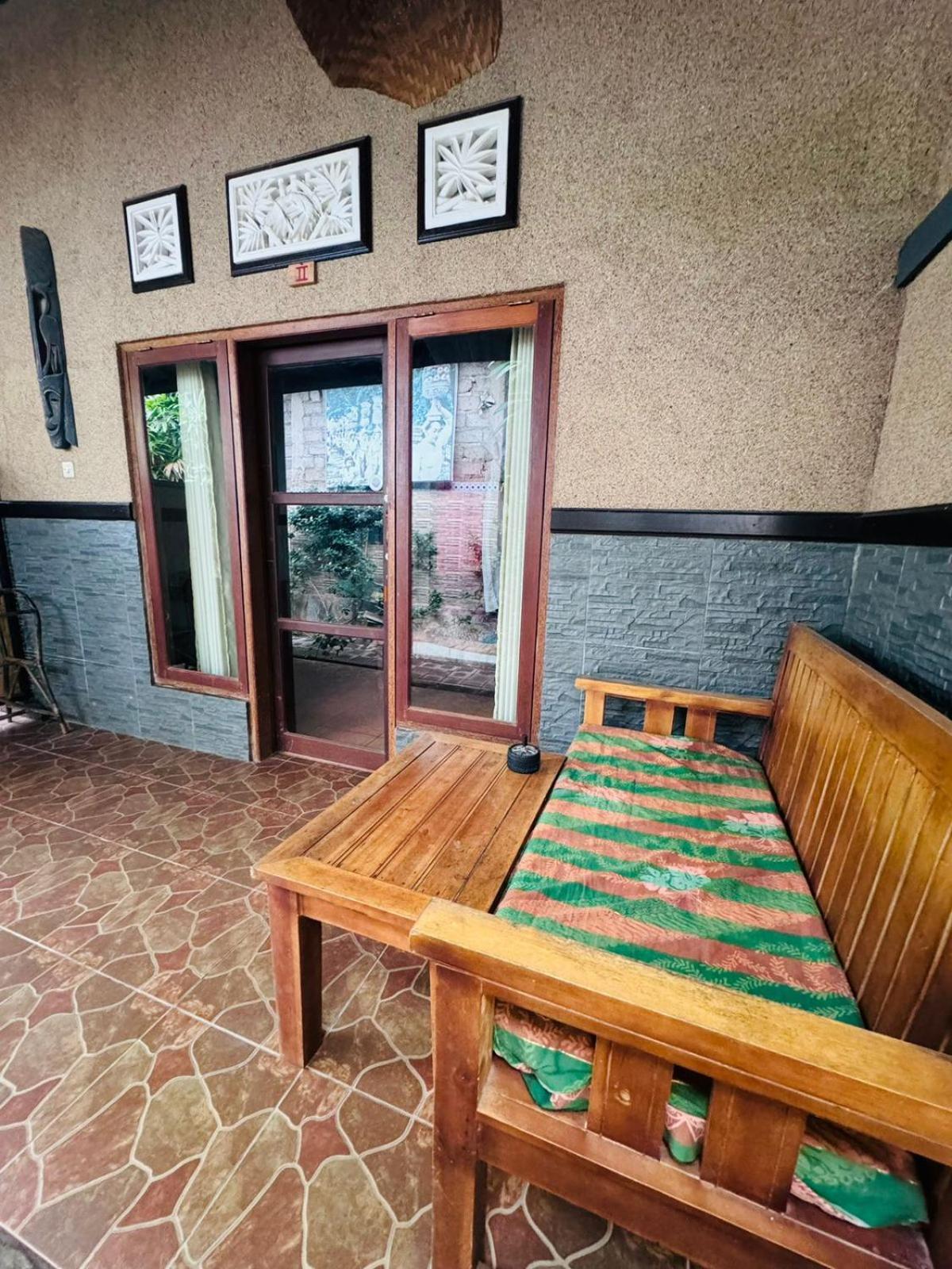Guest house Putu 2*