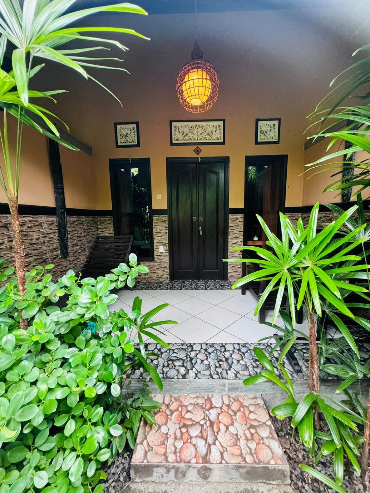 Putu Guest house Pemuteran (Bali)