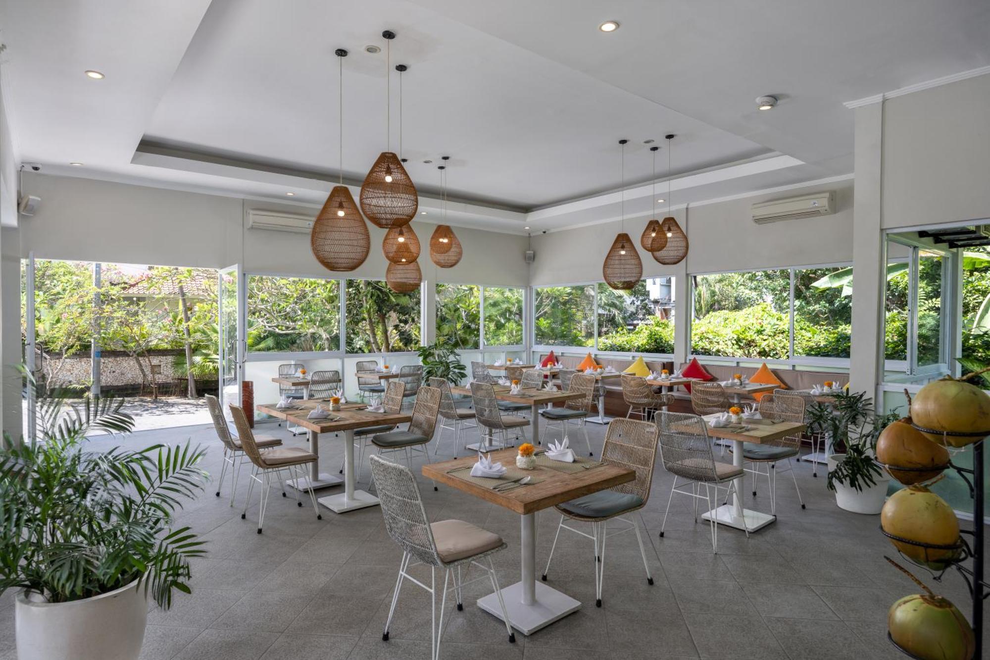 Tapa Tepi Kali Canggu (Bali)