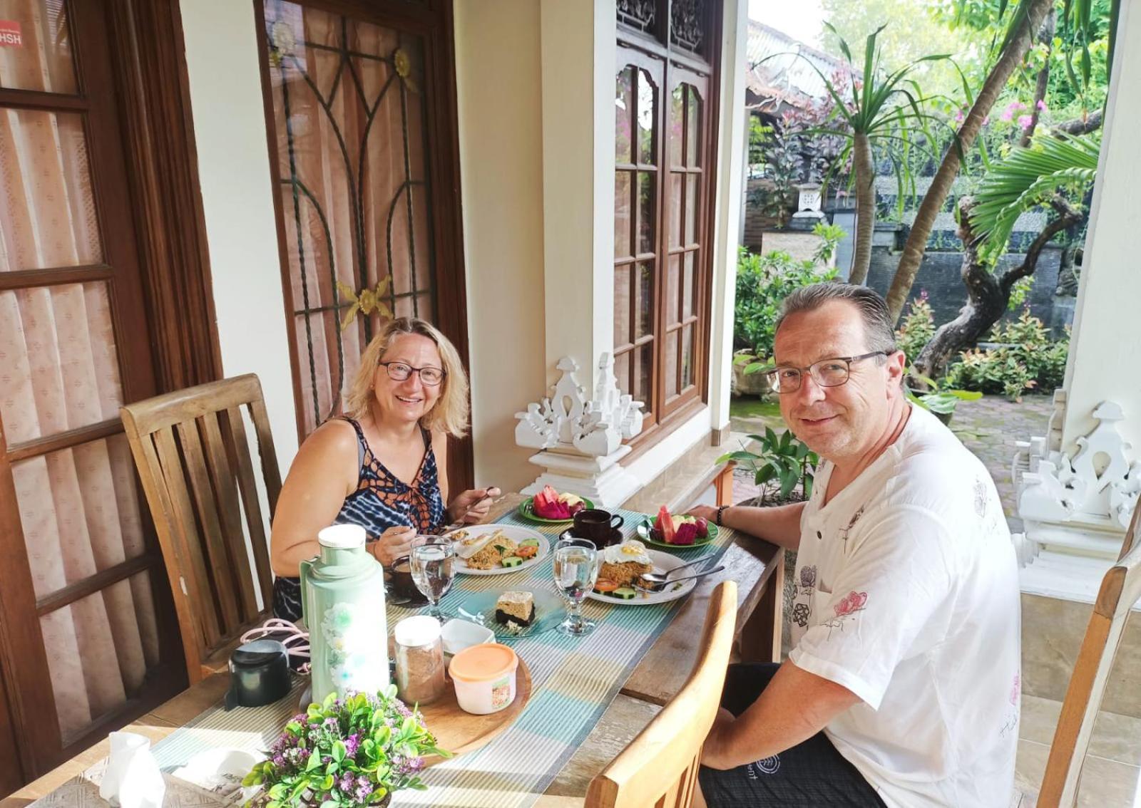 Palace Homestay Batununggul