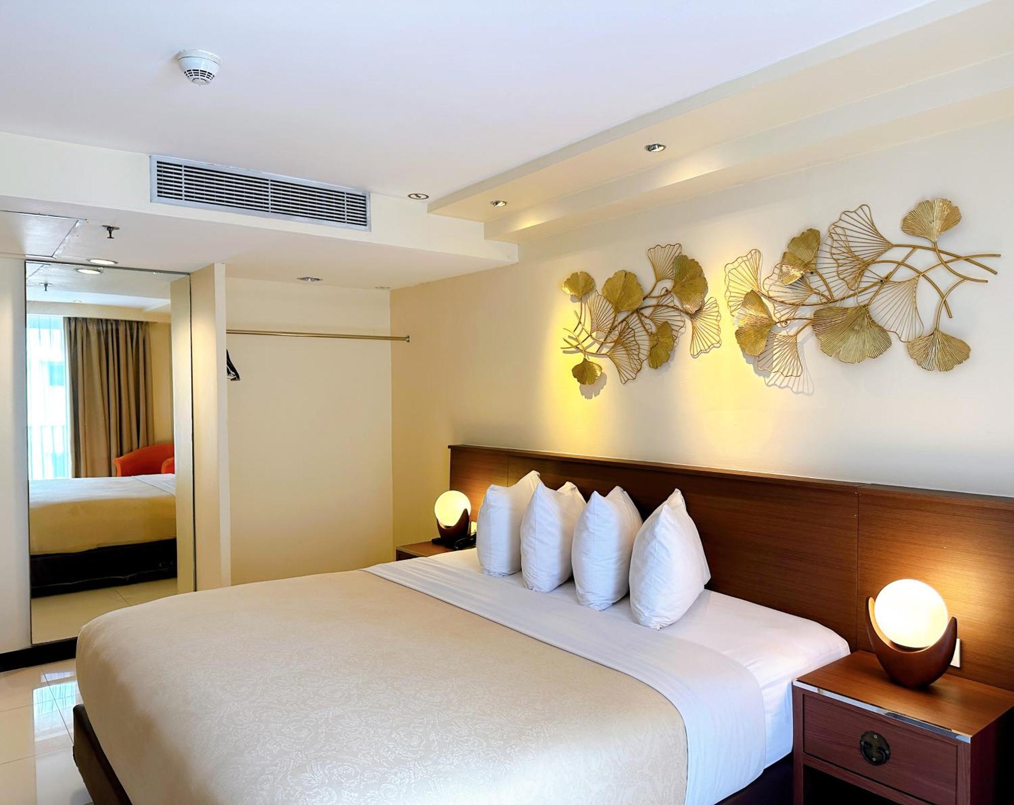 Atanaya Kuta Bali Hotel 4*