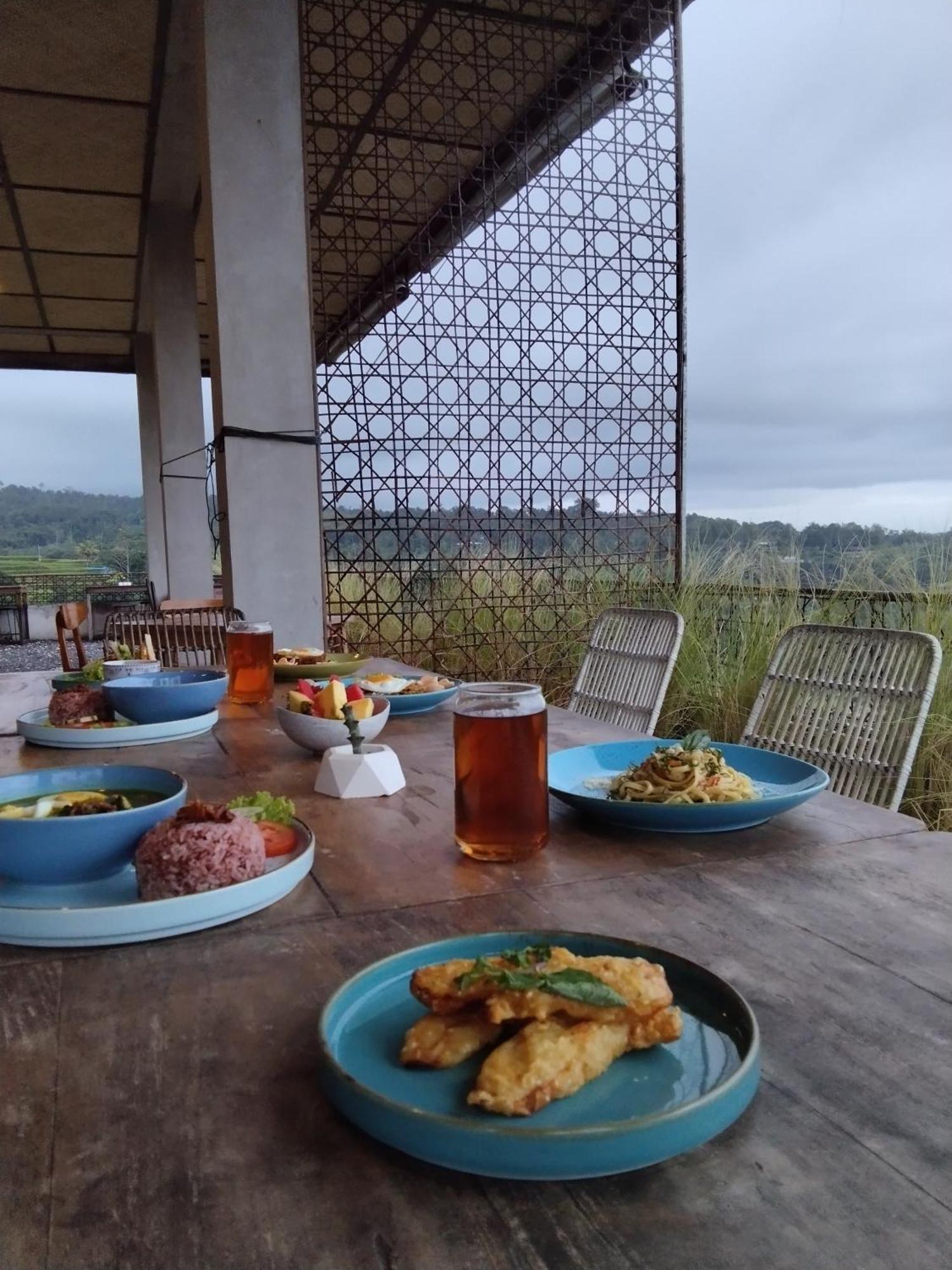Gunza Guest house *