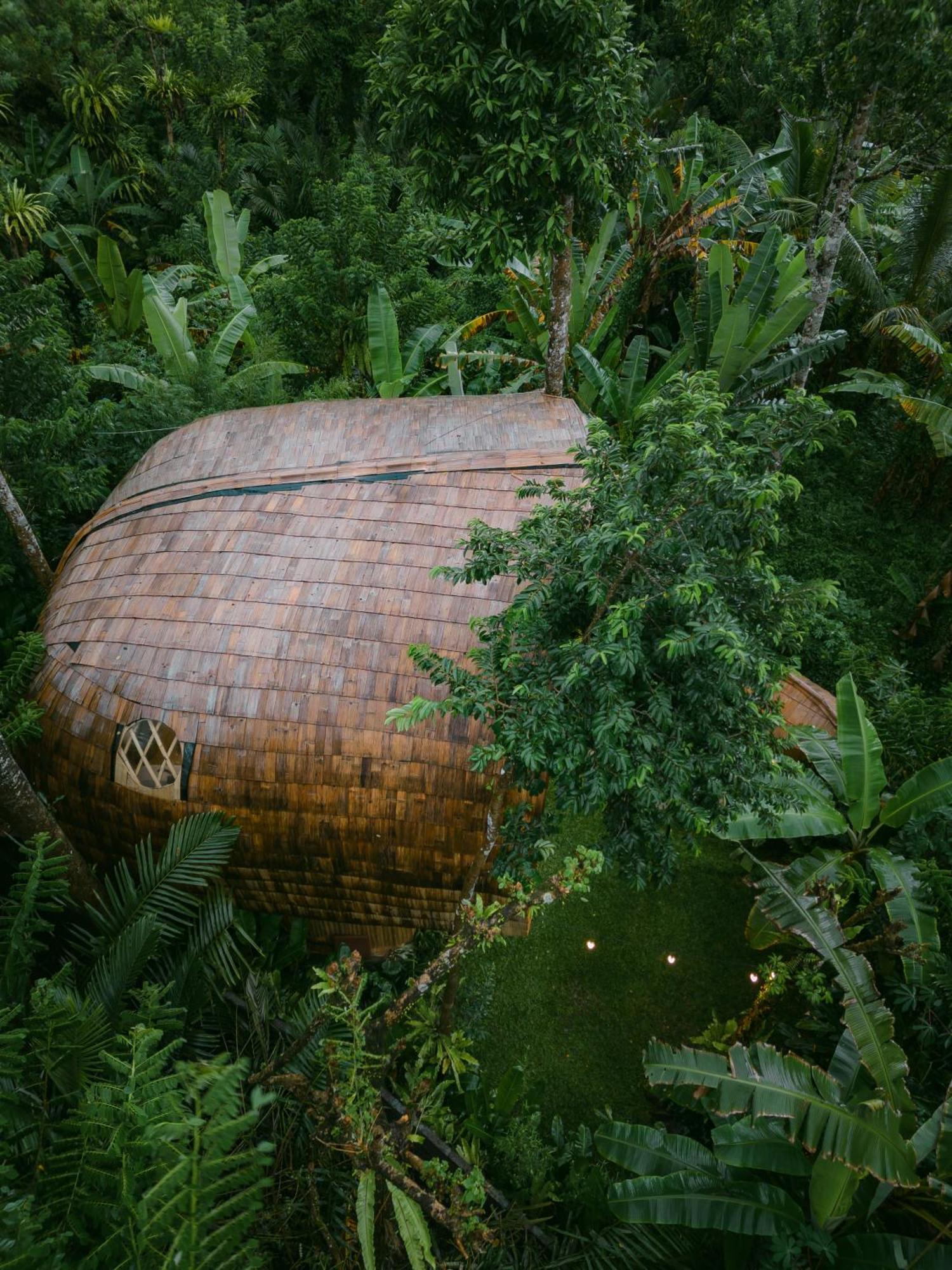 Villa Alamvaya Bali Bamboo House *