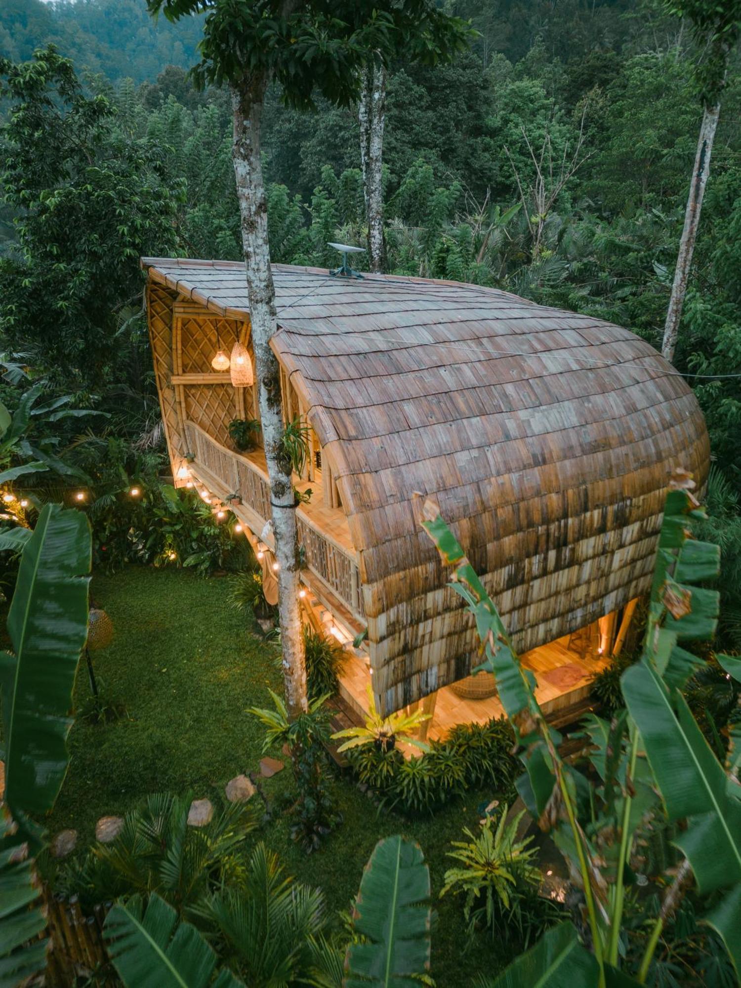 Alamvaya Bali Bamboo House Sidemen (Bali)