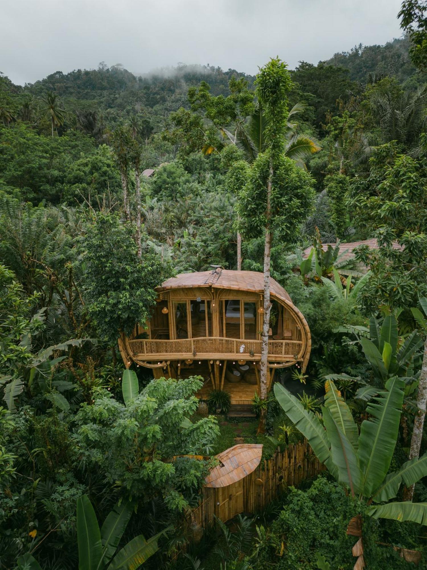 Alamvaya Bali Bamboo House *