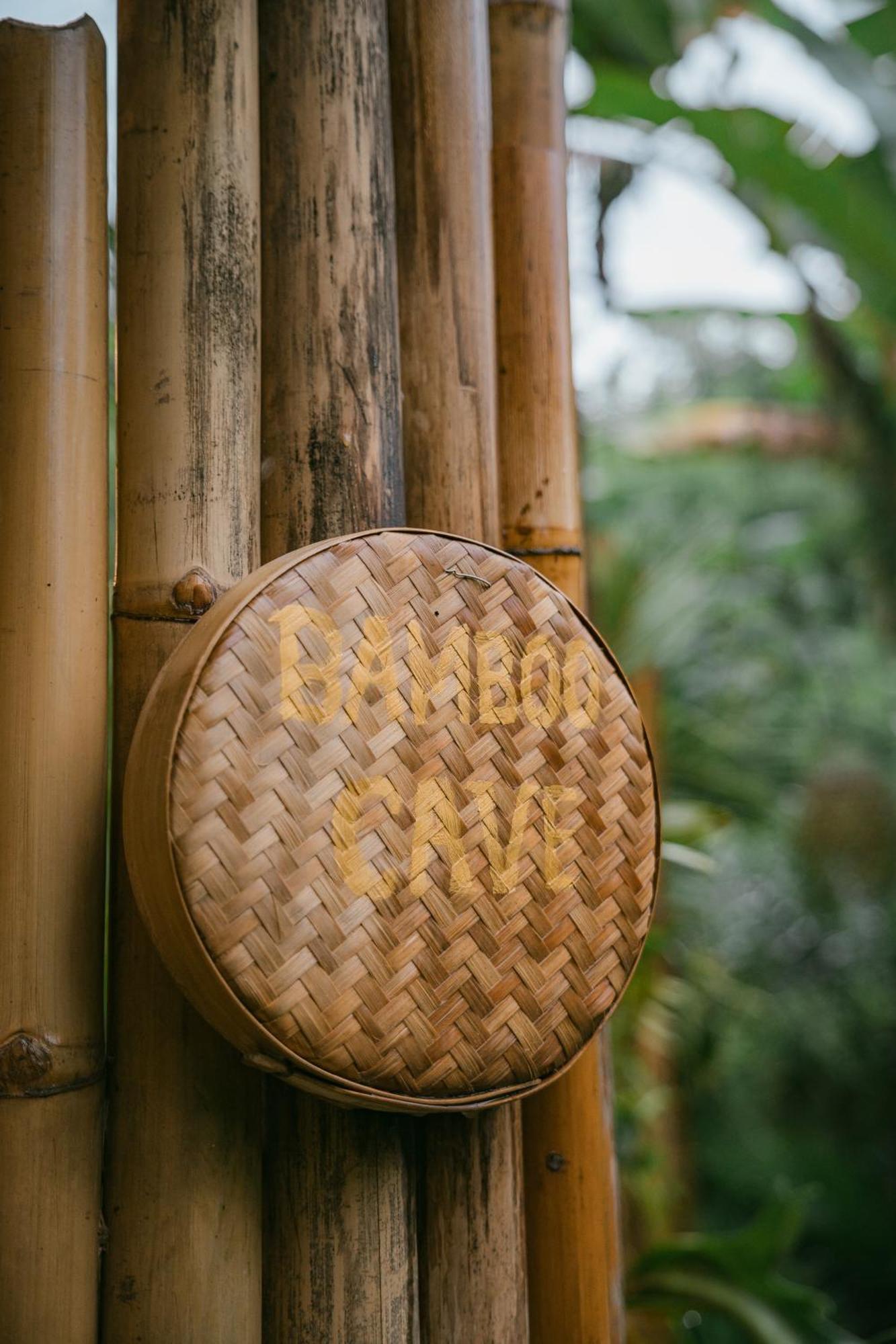 Alamvaya Bali Bamboo House Villa *