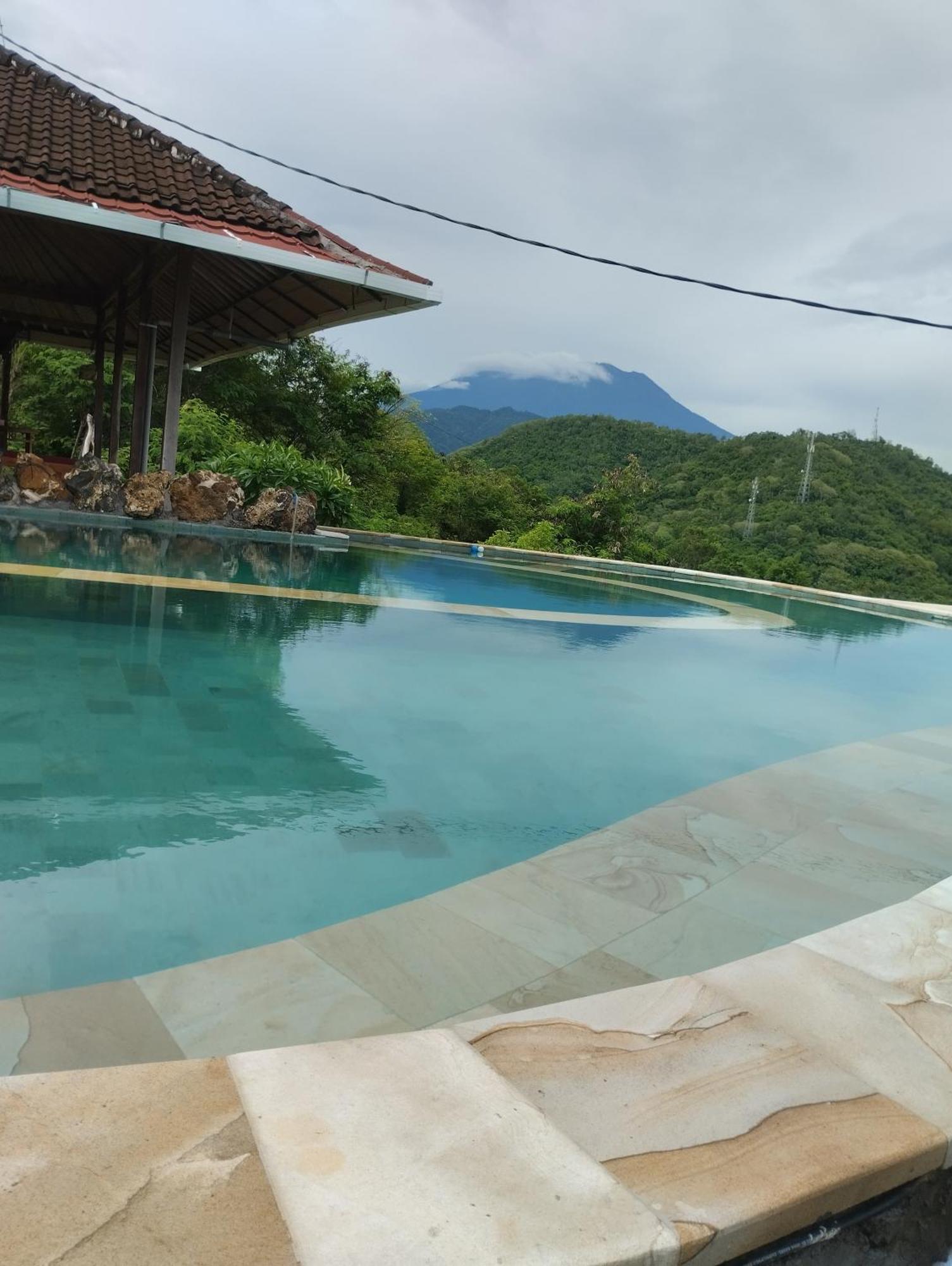 Yoga Bale House *