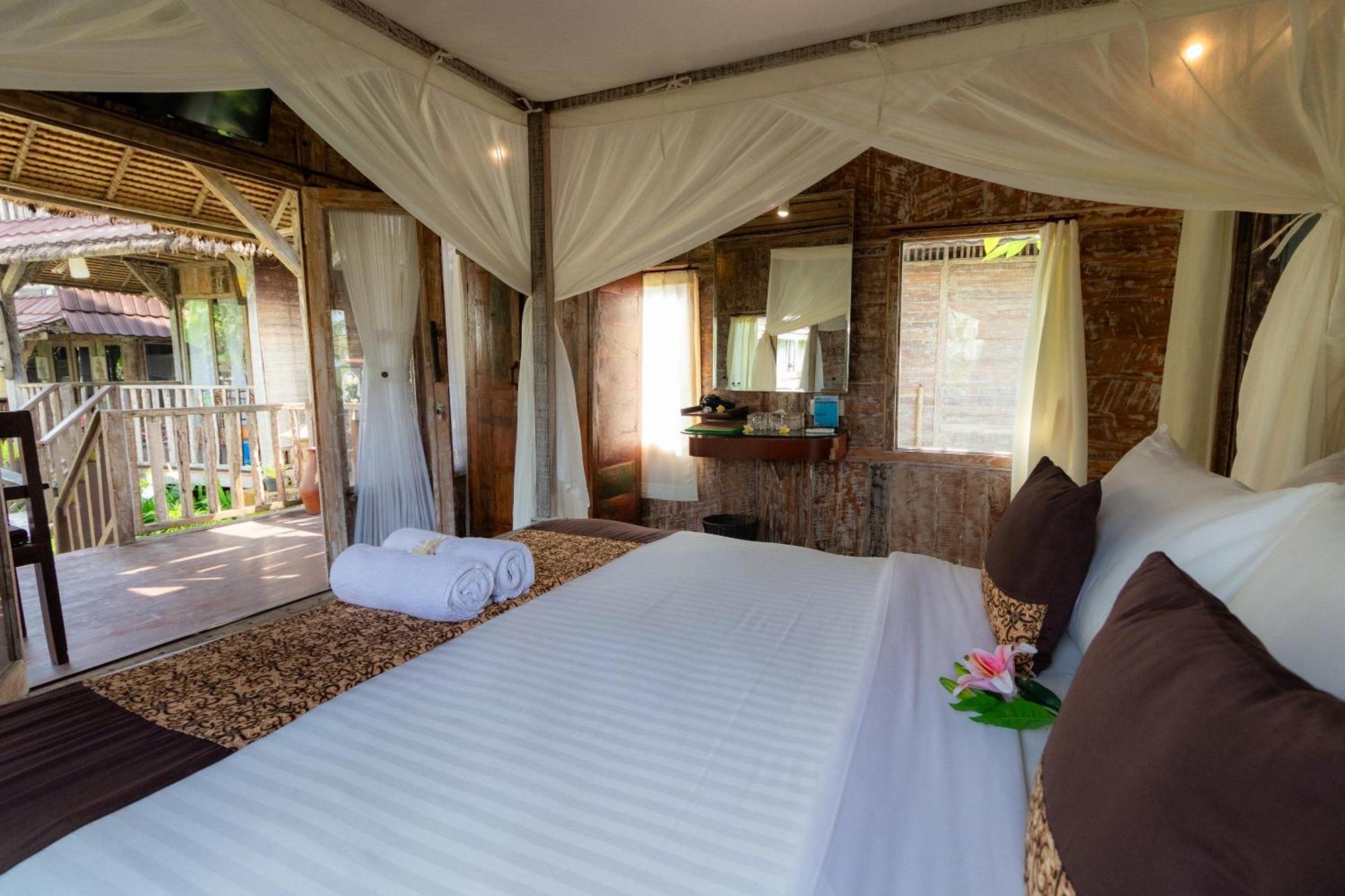 Royal Jj & Ubud (Bali)