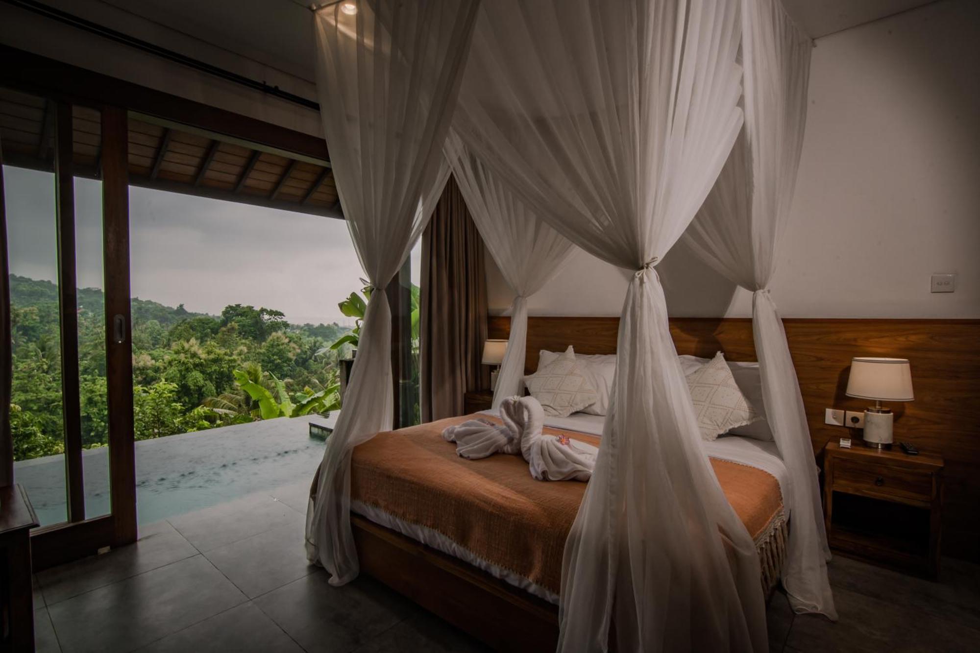 Abinawa Hill Bed & Breakfast