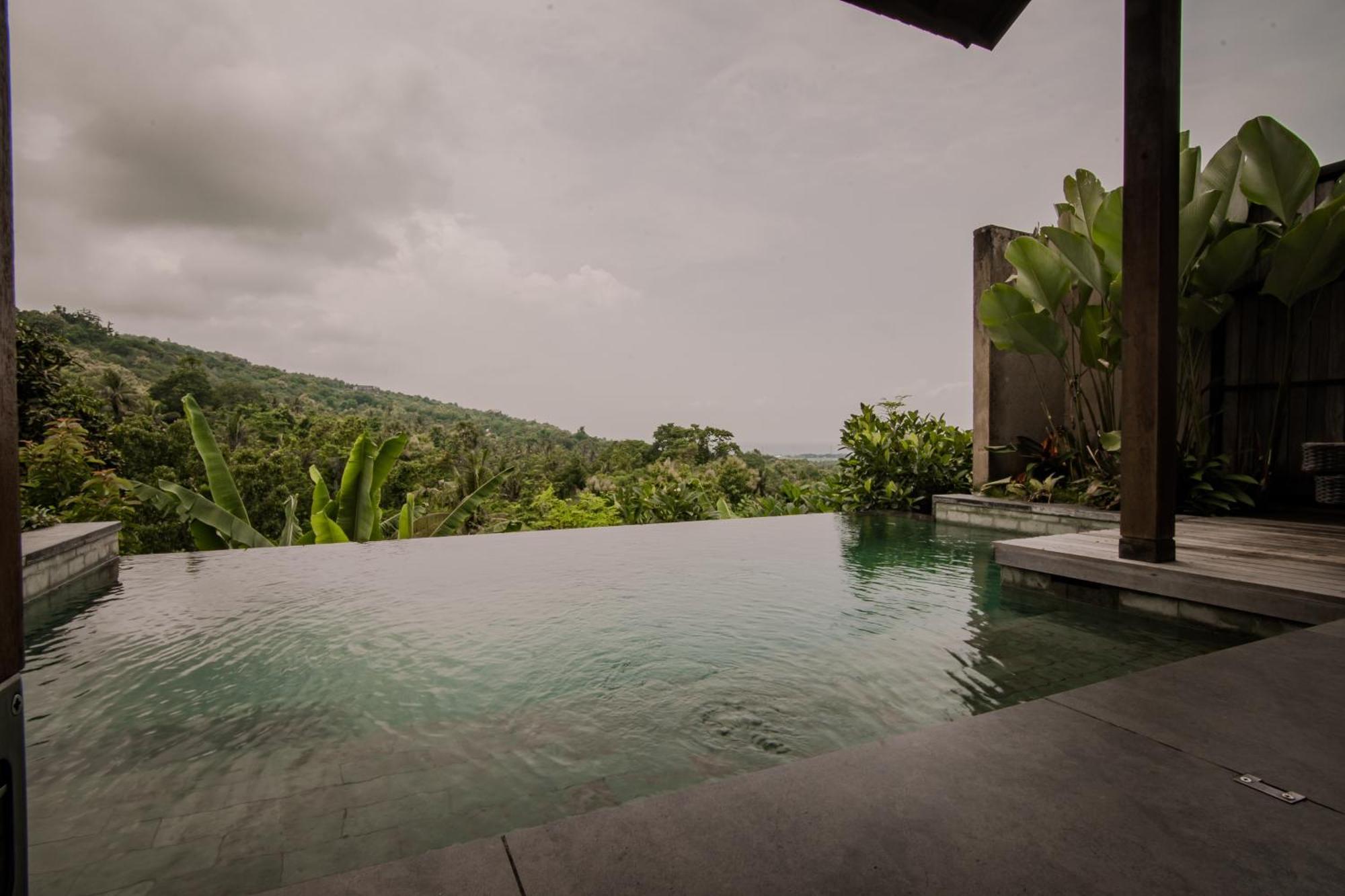 Abinawa Hill Bed & Breakfast Lovina (Bali)