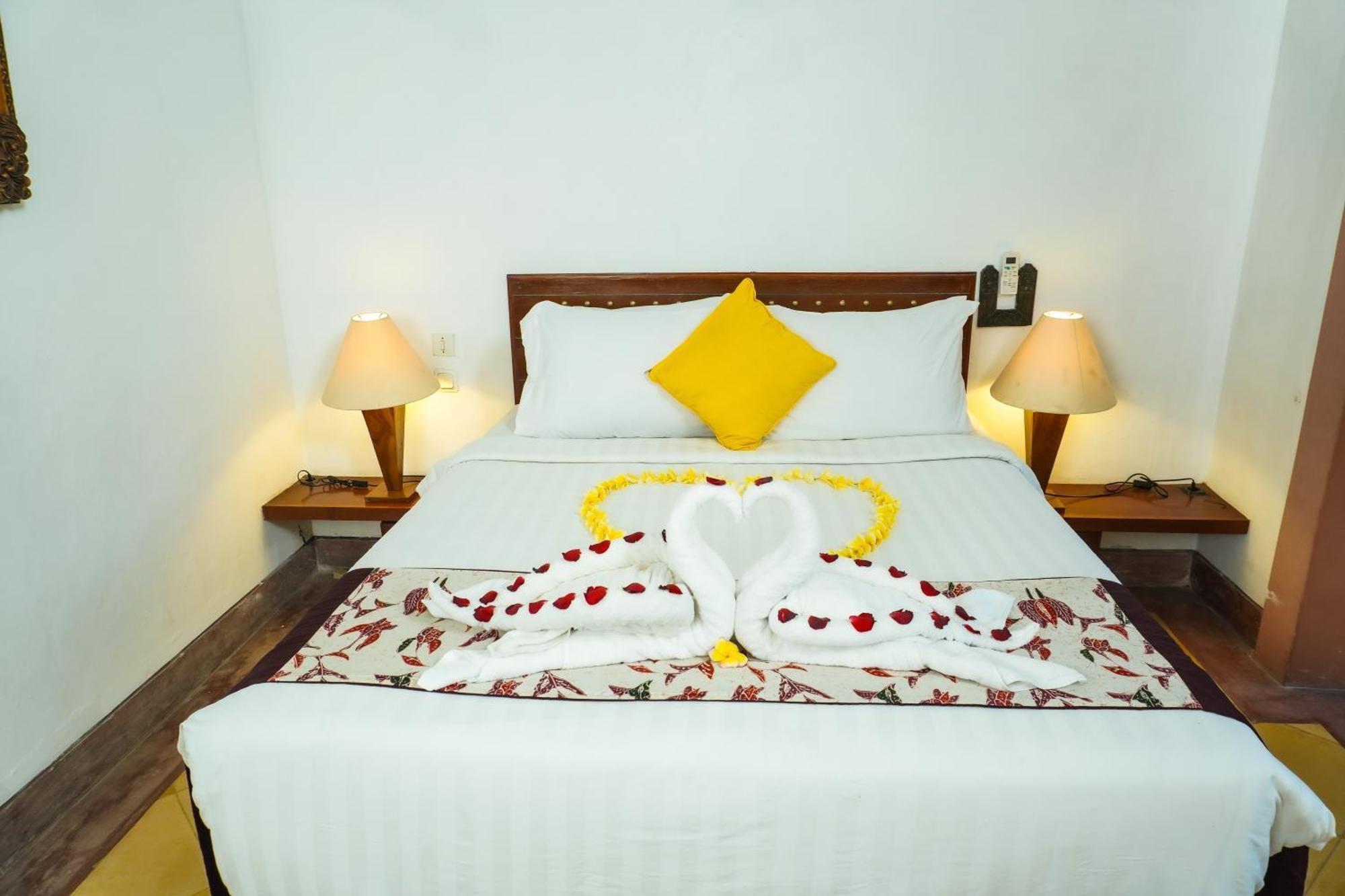 Alam Puri And Art Museum Aparthotel Darmasaba