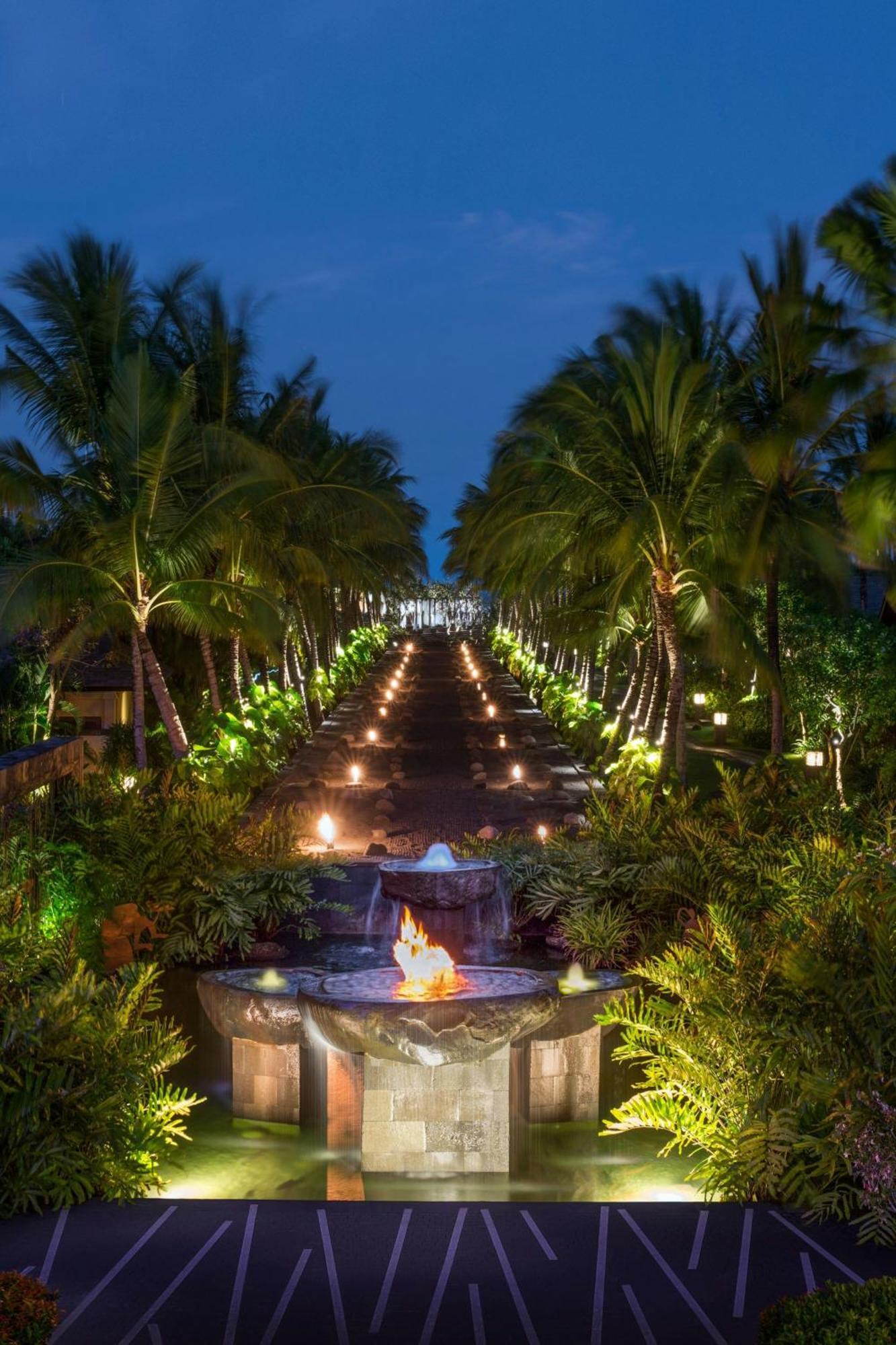 Resort The St. Regis Bali 5*