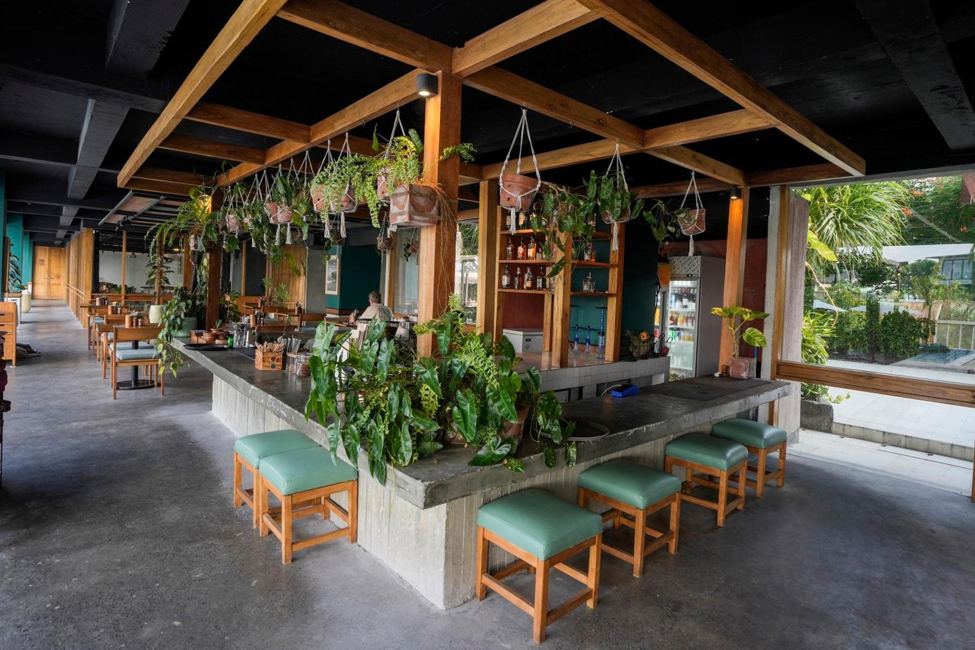 Shore Amora 4* Canggu (Bali)