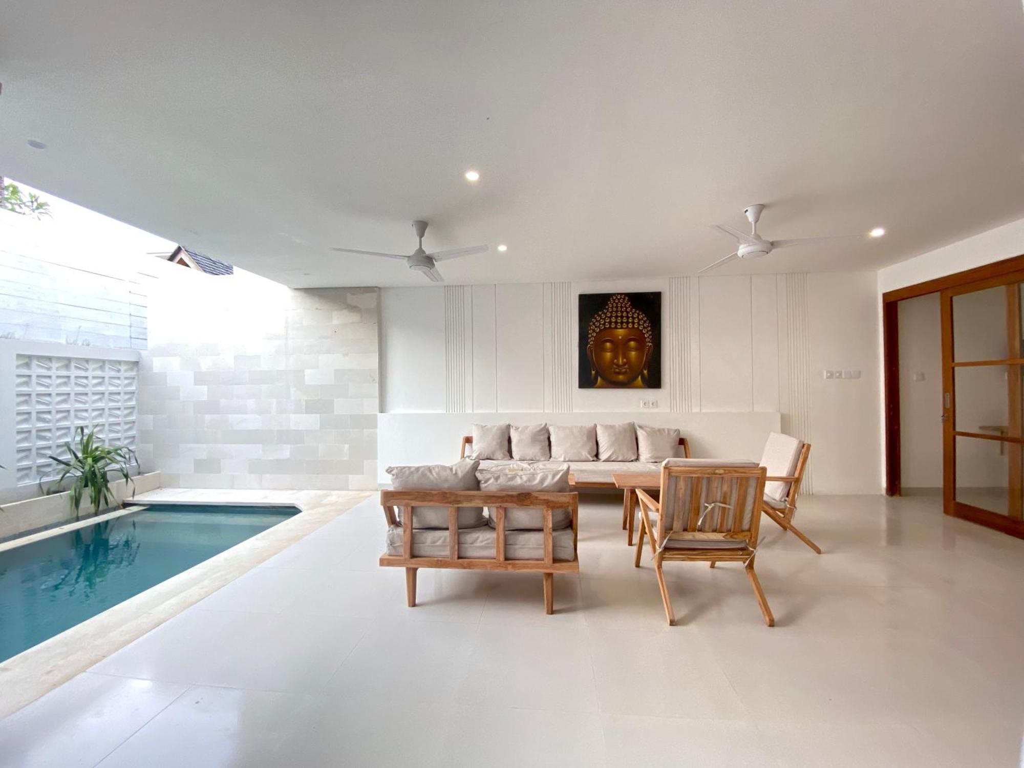 Villa Harmony - *