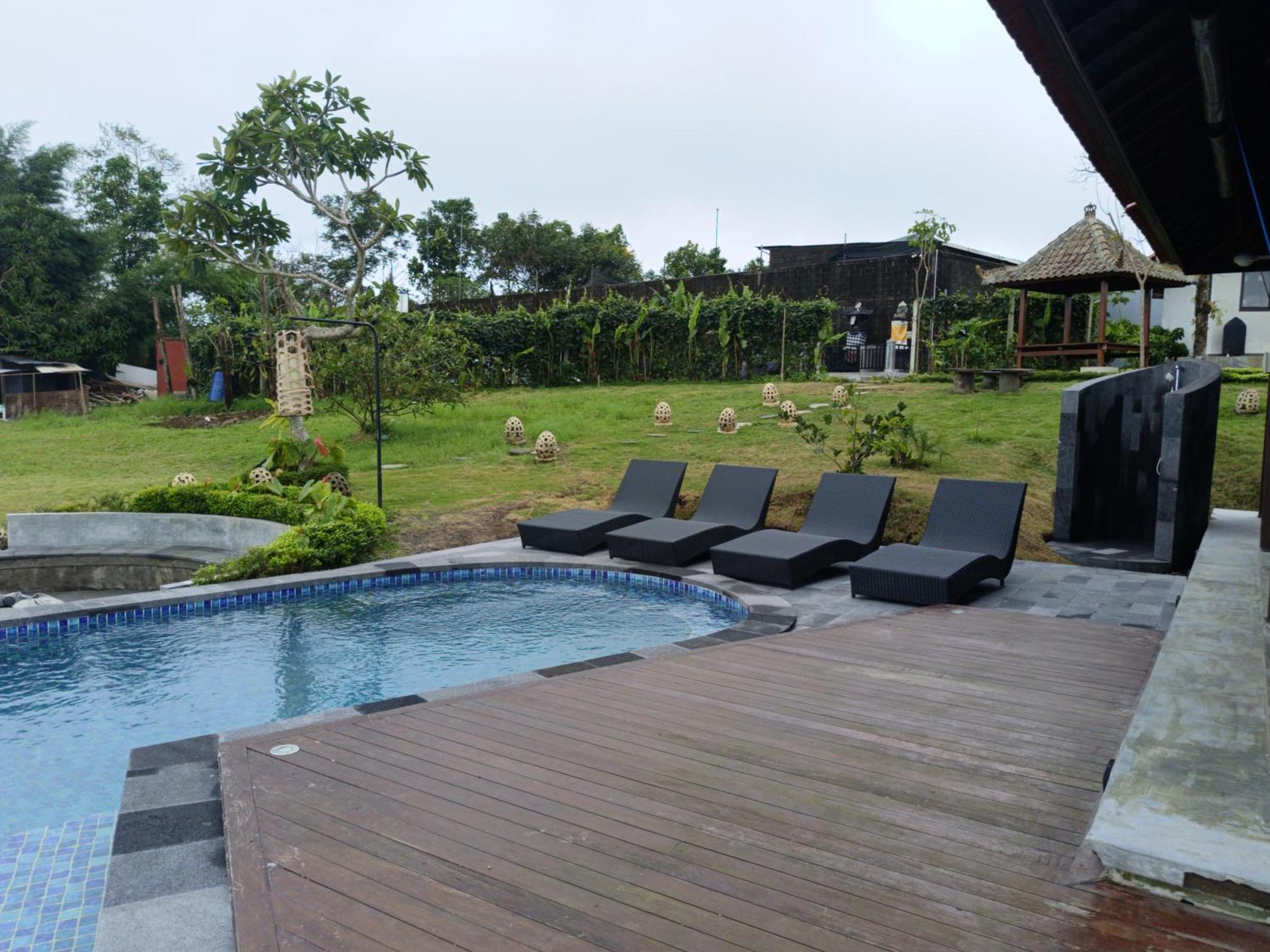 Tentrem Munduk (Bali)
