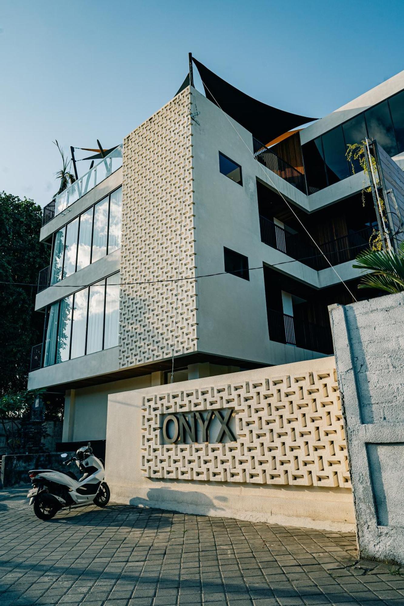 Onyx 5* Canggu (Bali)