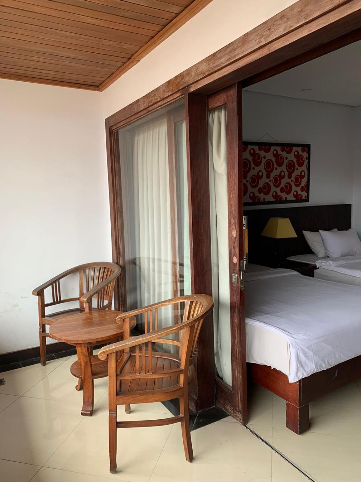 Nirmala Hotel 3*