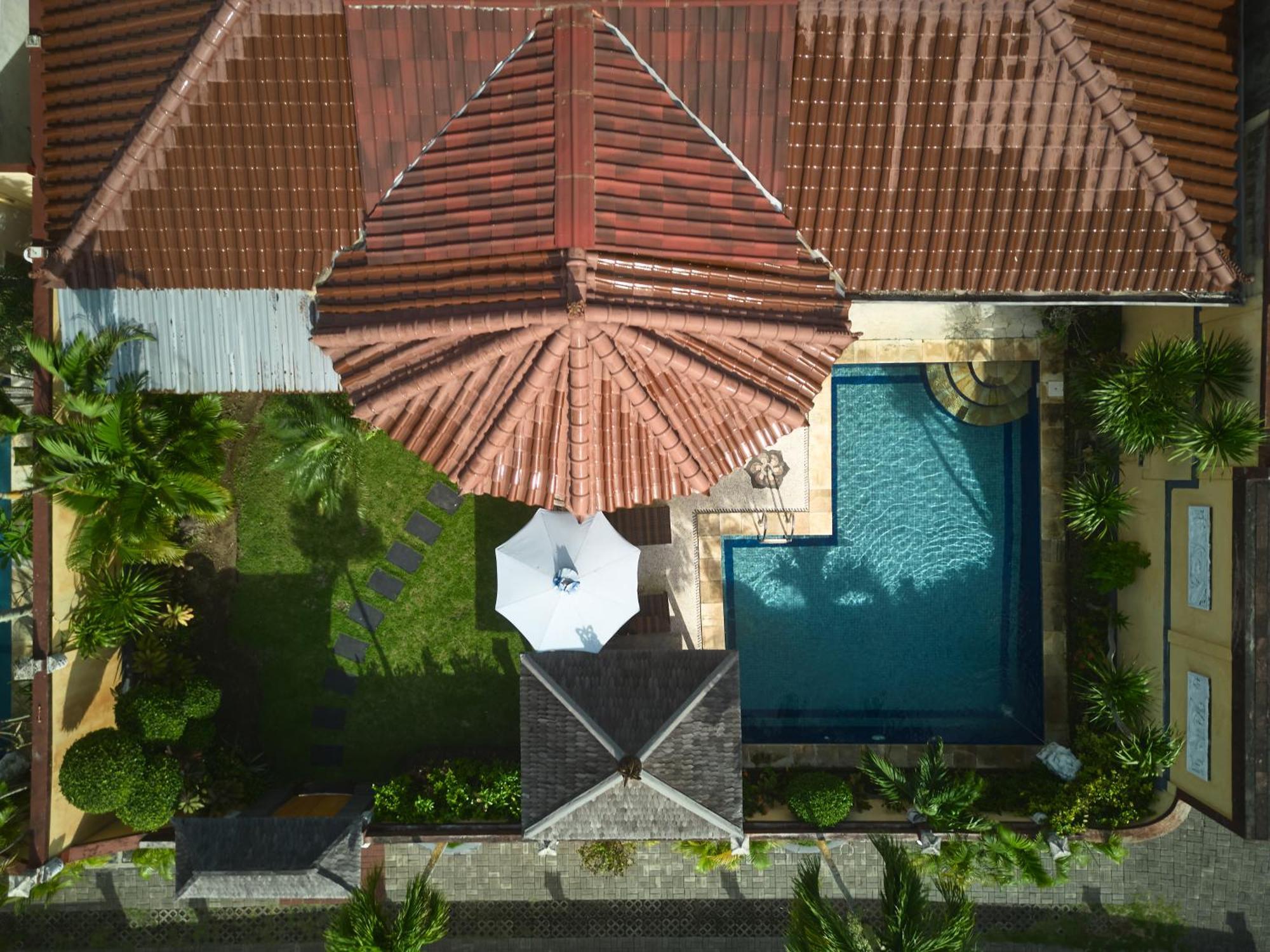 Villa The Beverly Hills Bali