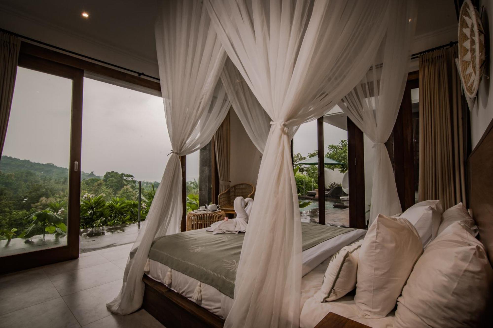 Bed & Breakfast Abinawa Hill Lovina (Bali)