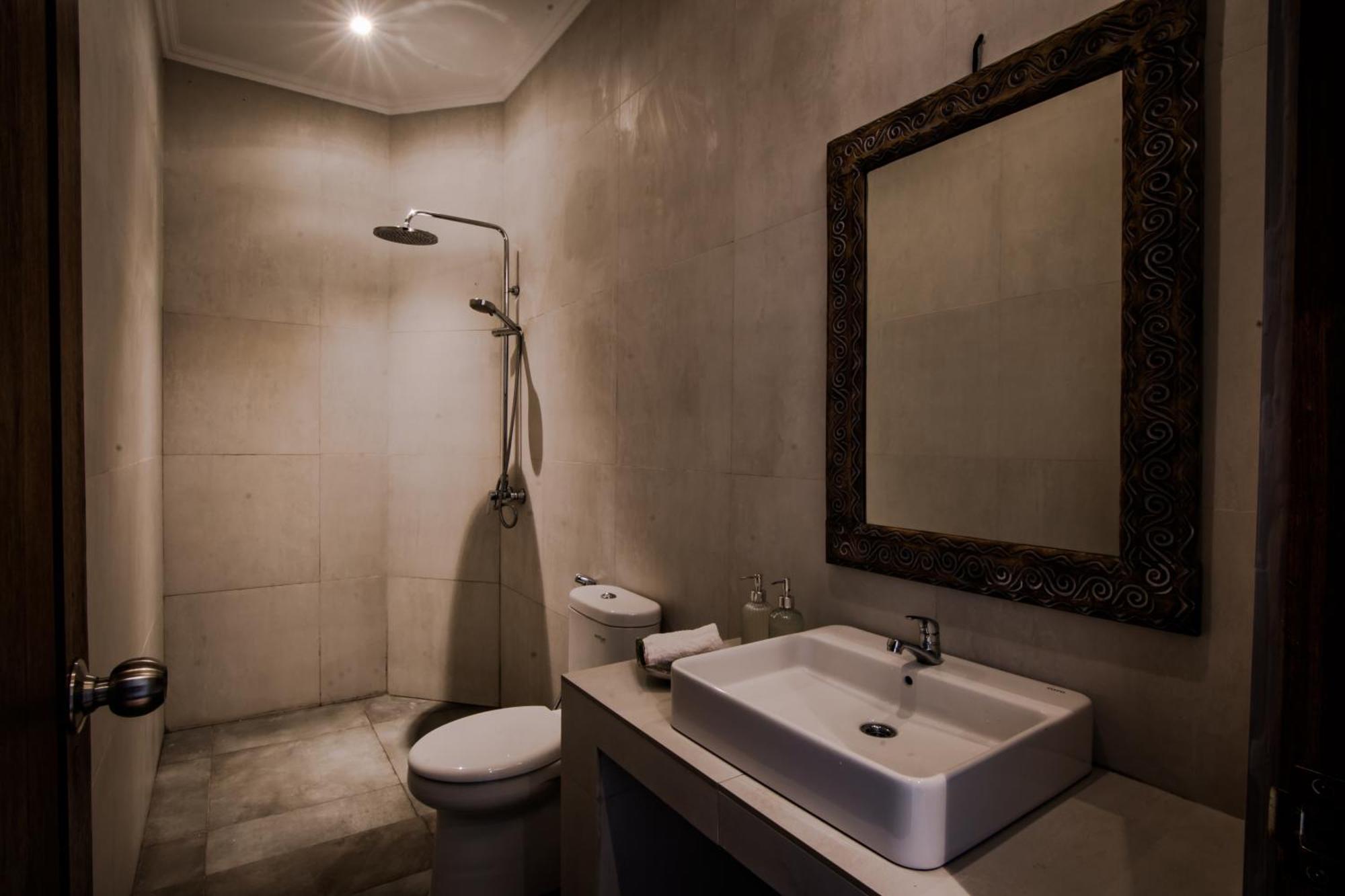 Bed & Breakfast Abinawa Hill Lovina (Bali)