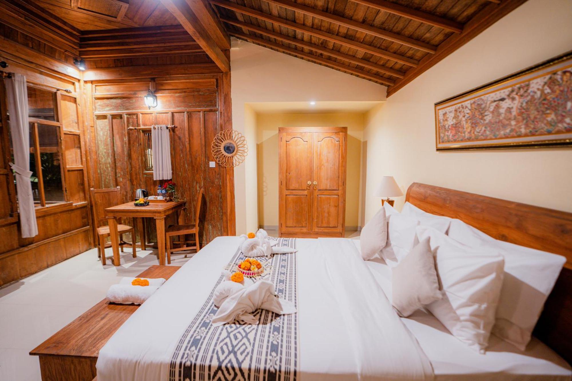 Taksu Holiday park 4*