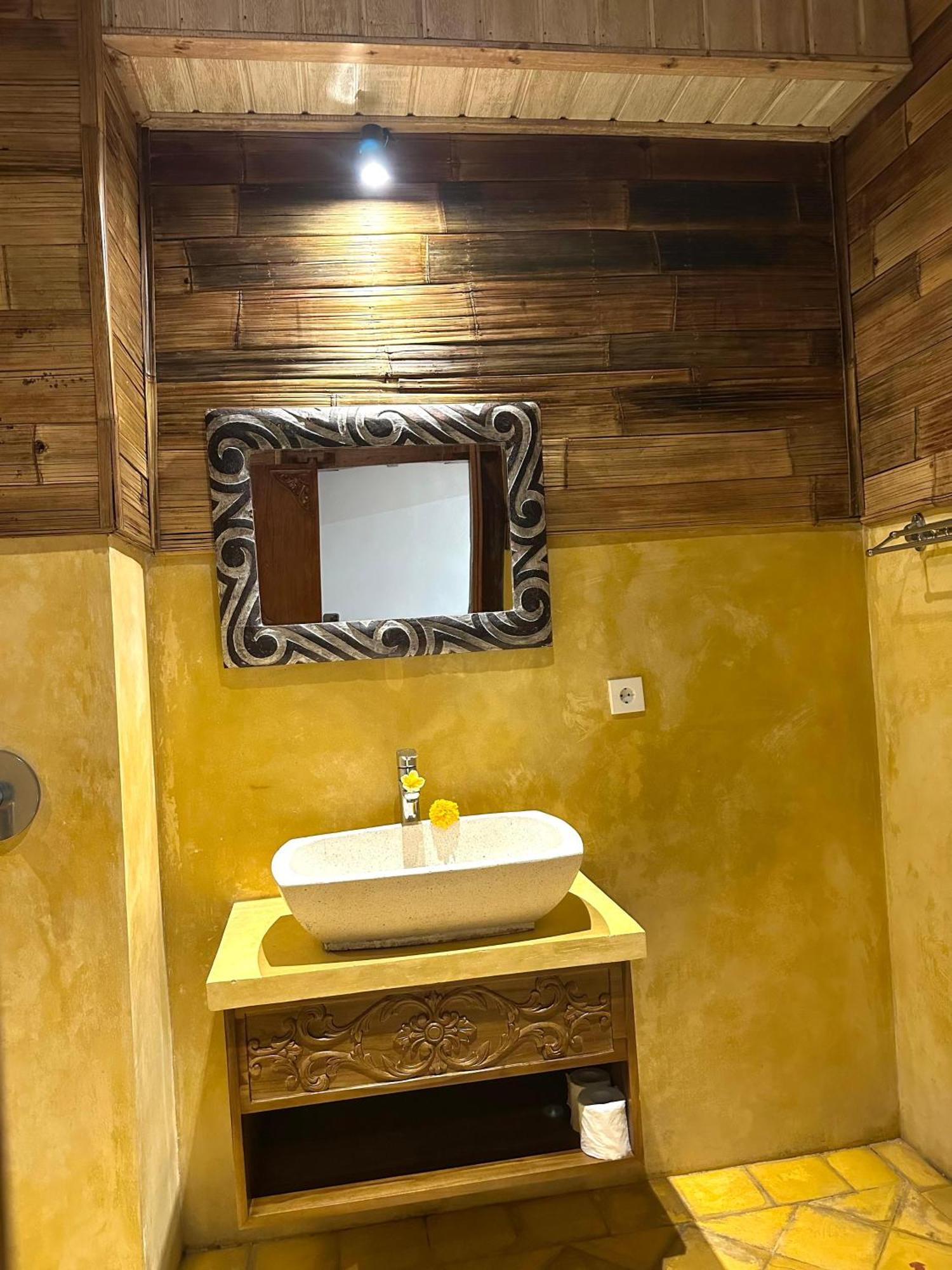 Guest house Karma Loka 4*