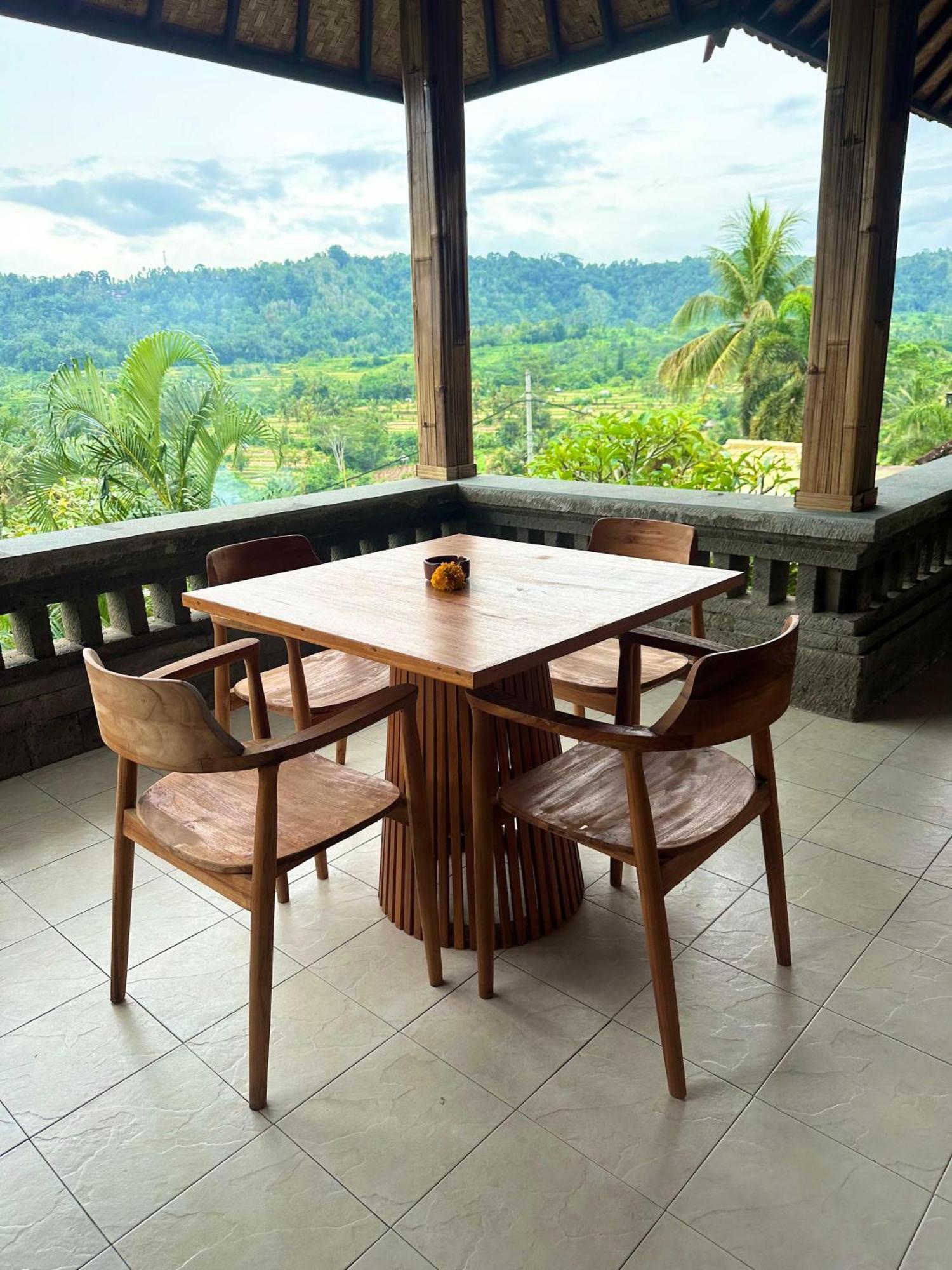 Karma Loka 4* Sidemen (Bali)