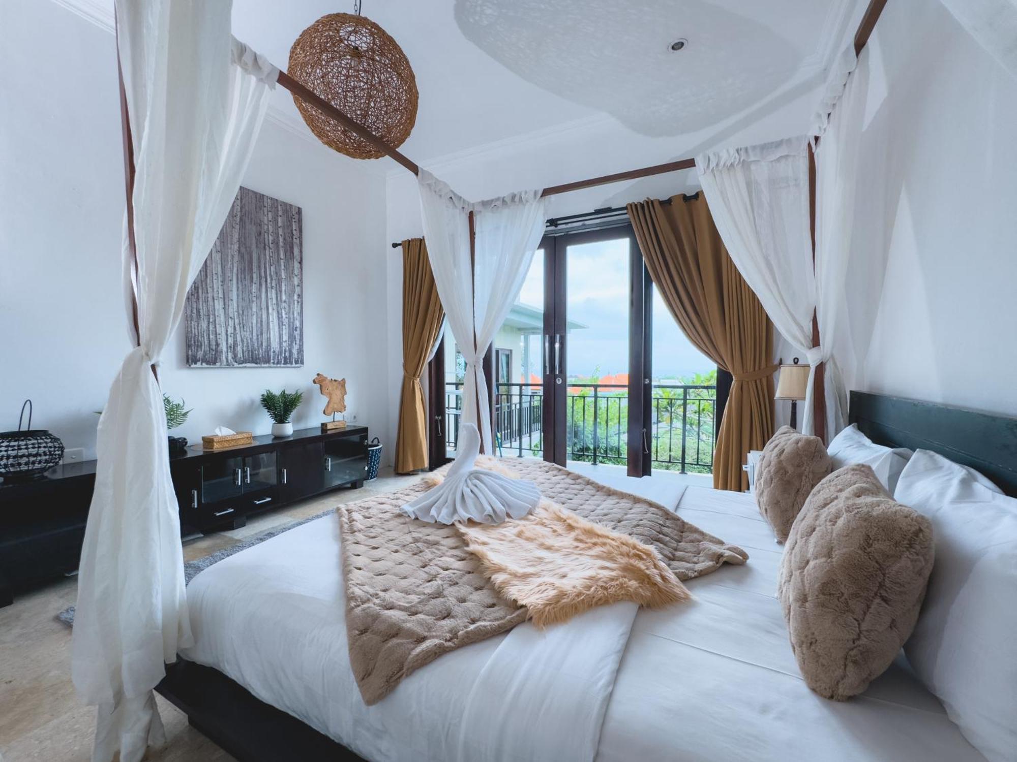 Zara The Ocean View Uluwatu (Bali)