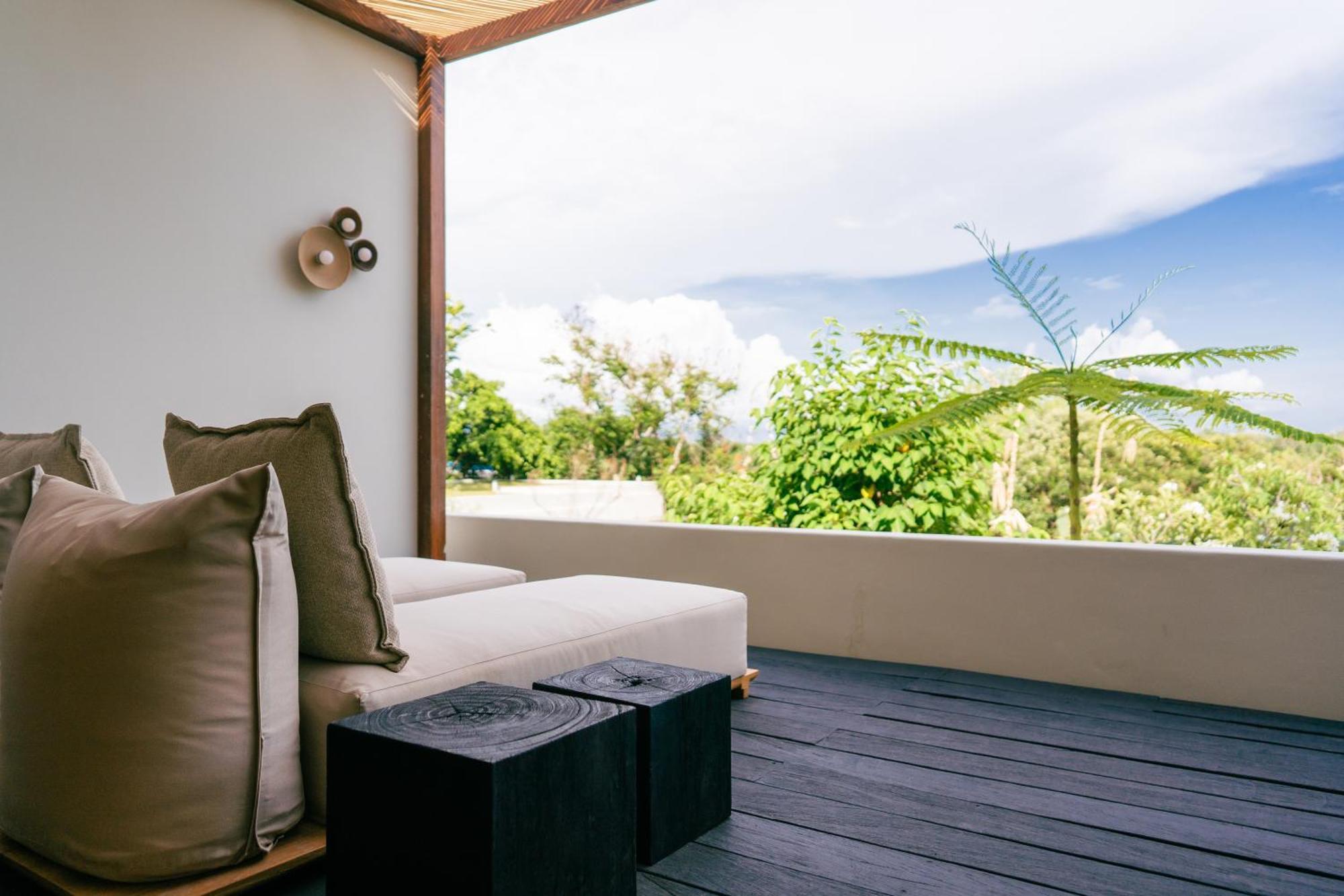Hotel Oshom Bali 5*