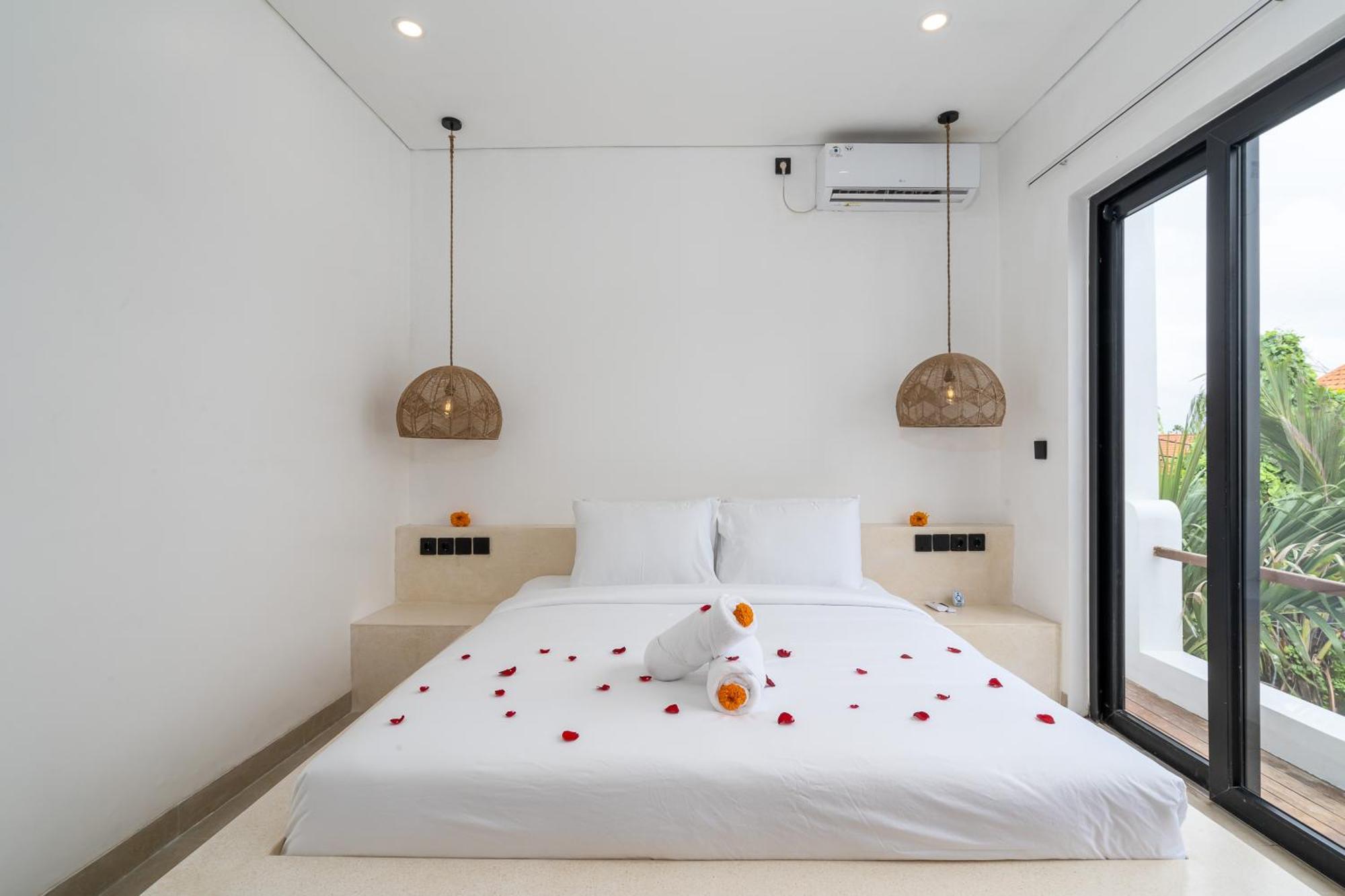 Tropical Nomad At Canggu Villa Badung (Bali)