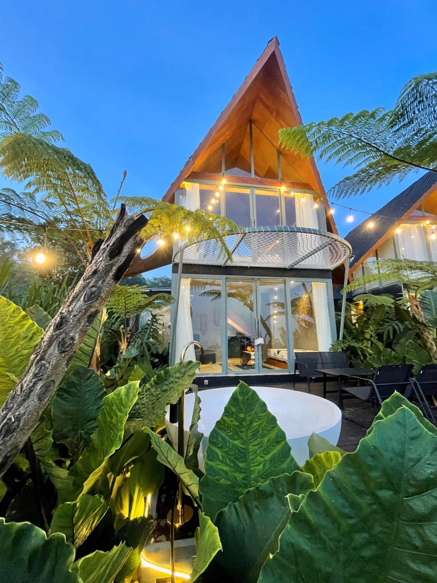 Black Wood Hotel Kintamani (Bali)