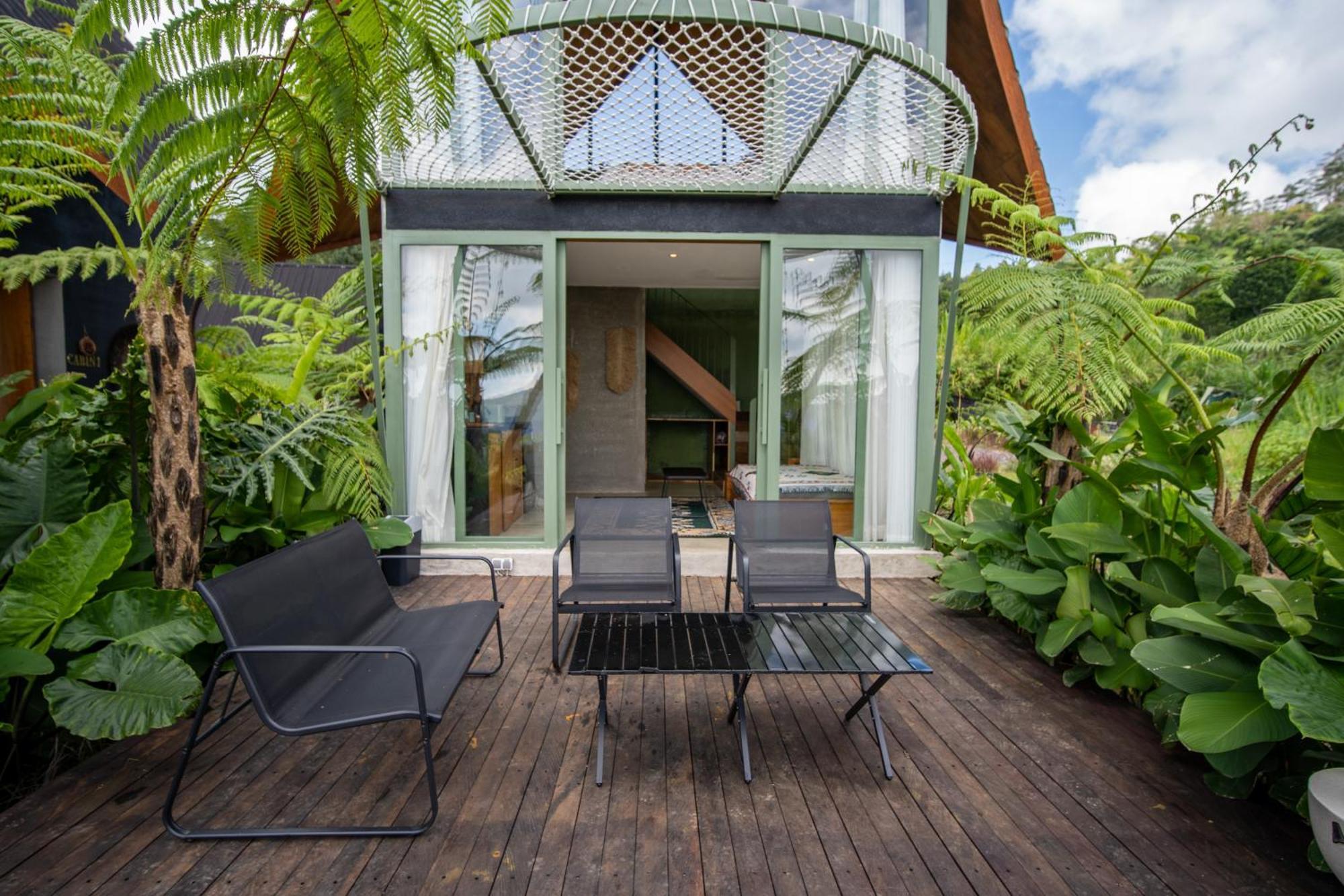 Black Wood Hotel Kintamani (Bali)