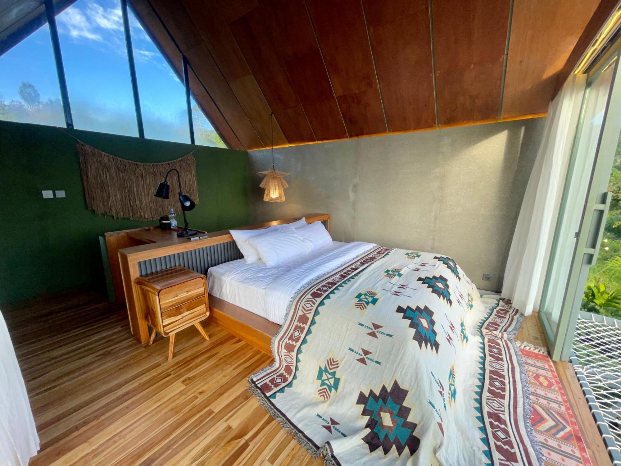 Black Wood Hotel Kintamani (Bali)