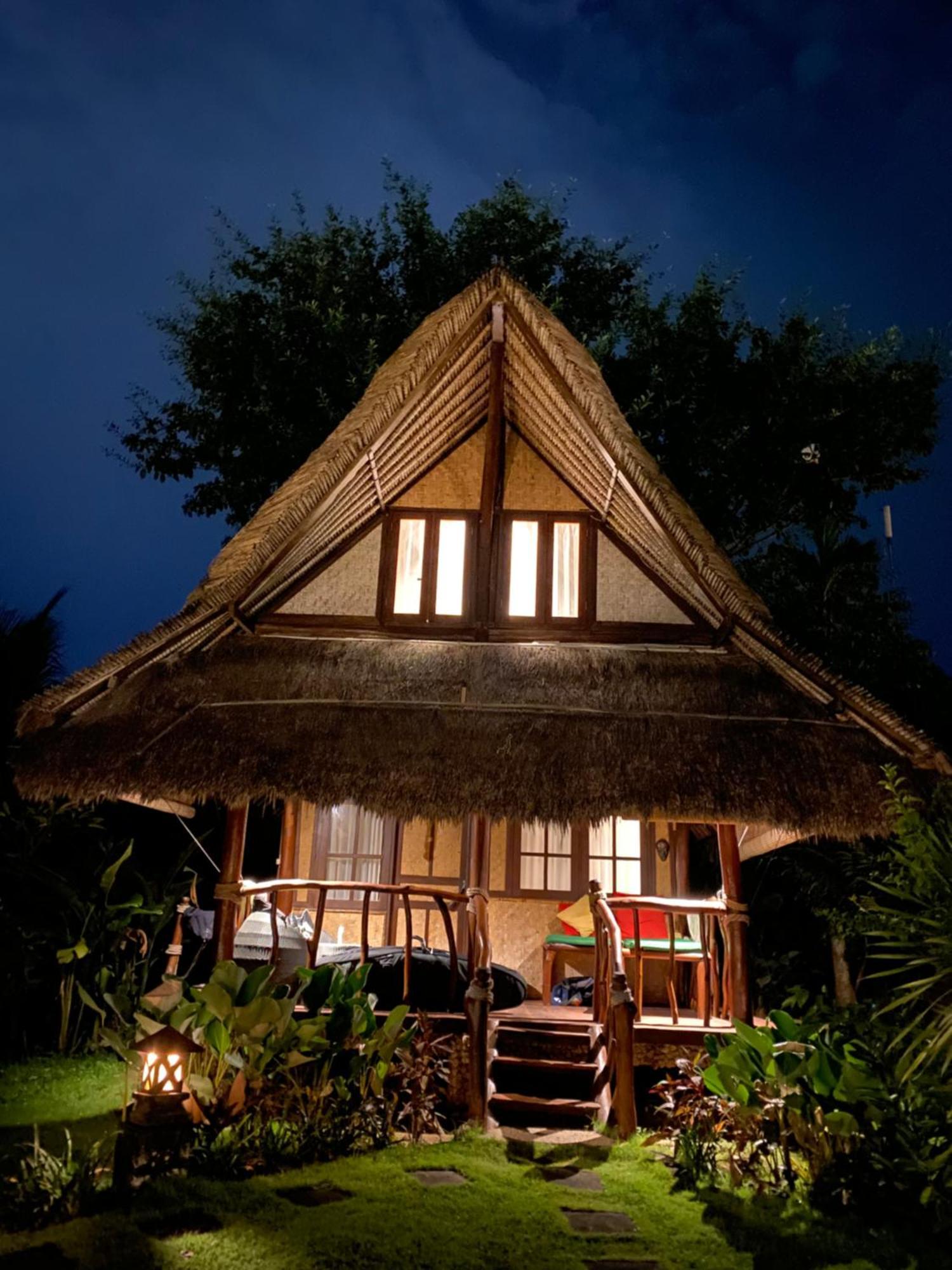 Flower Balangan Holiday park 3*