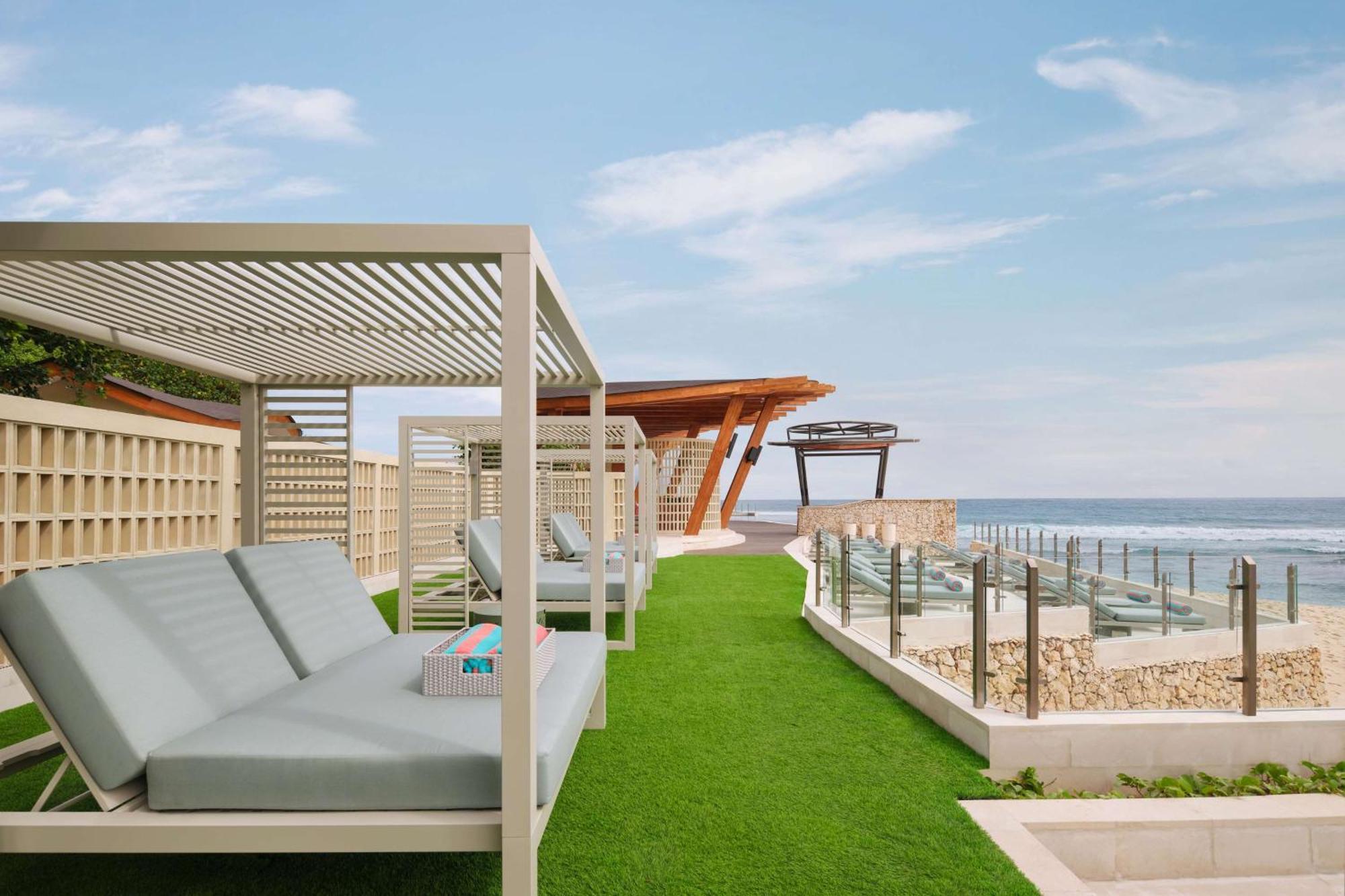 Resort Umana Bali, Lxr & By Hilton 5*